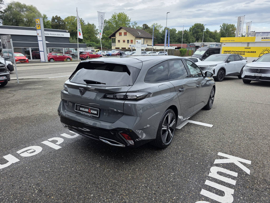 PEUGEOT 308 SW 1.2 PureTech Allure-image-1