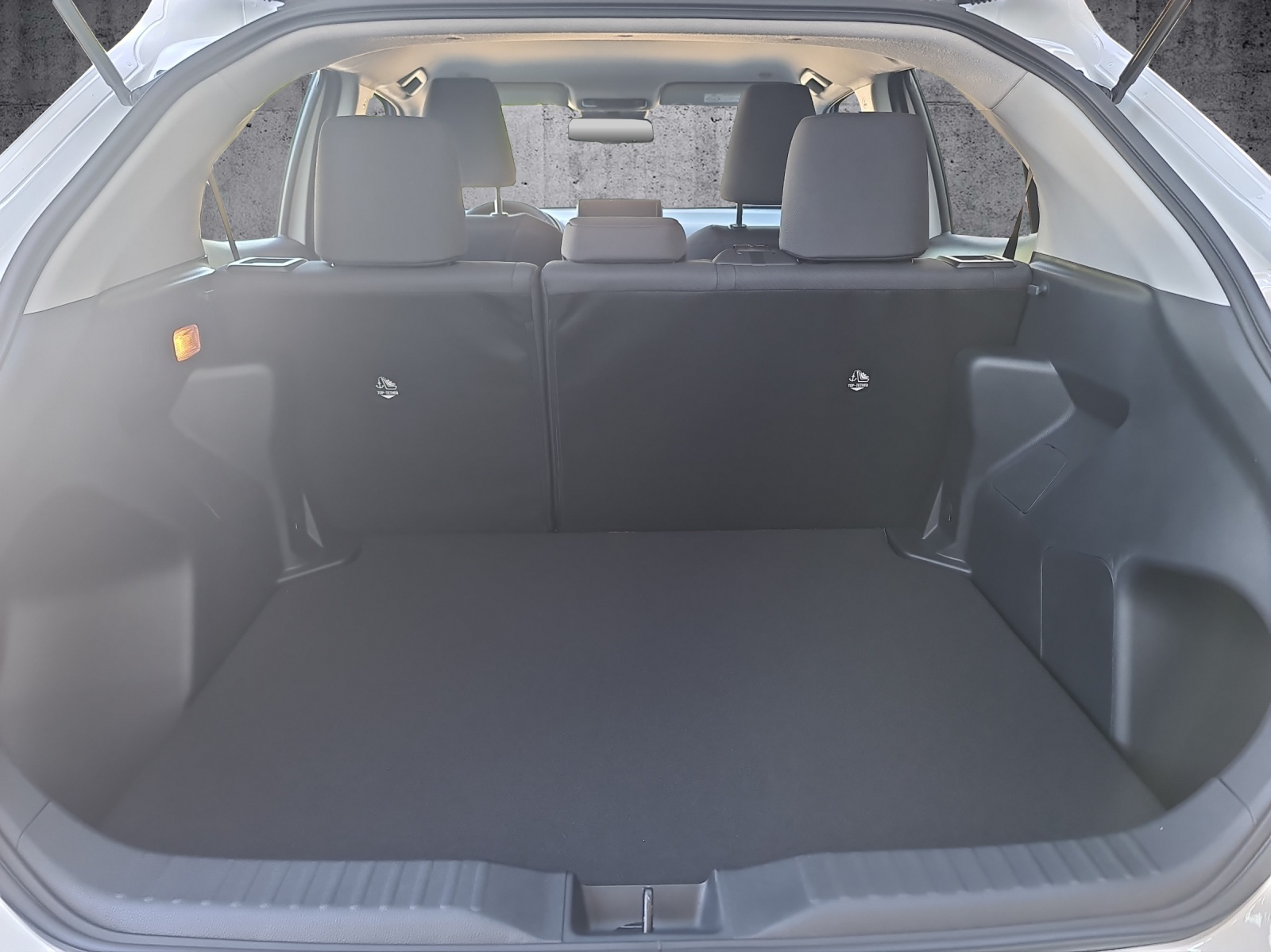 TOYOTA Yaris Cross 1.5 Comfort e-CVT-image-10