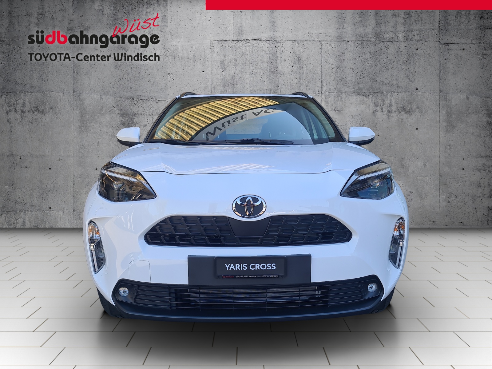 TOYOTA Yaris Cross 1.5 Comfort e-CVT-image-1