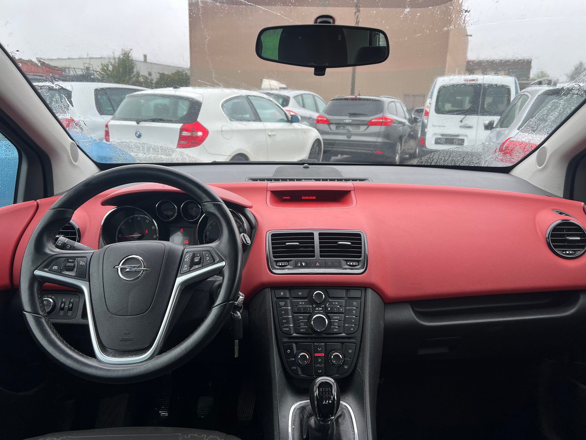 OPEL Meriva 1.4 Turbo Enjoy-image-6