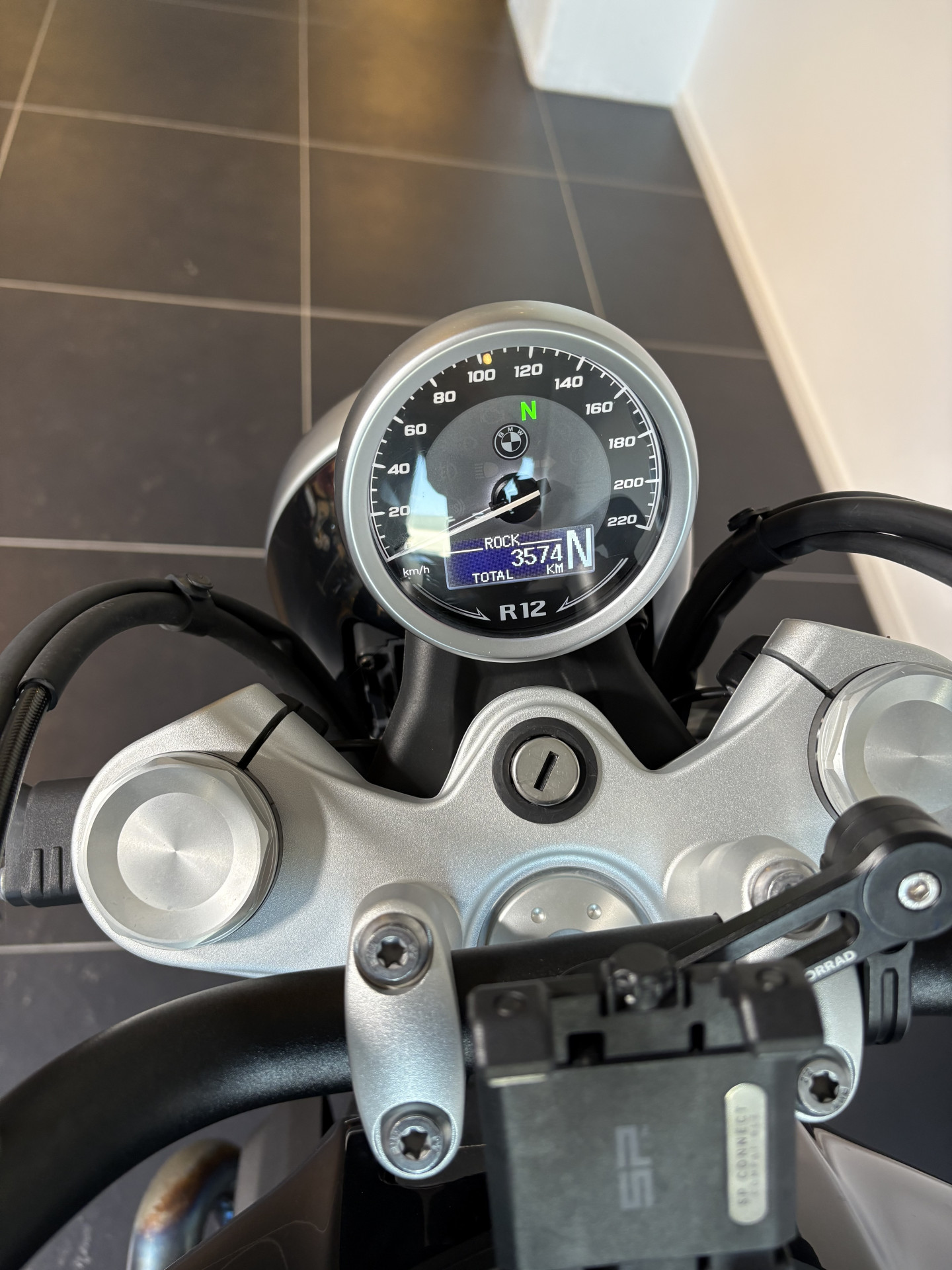BMW R 12-image-2