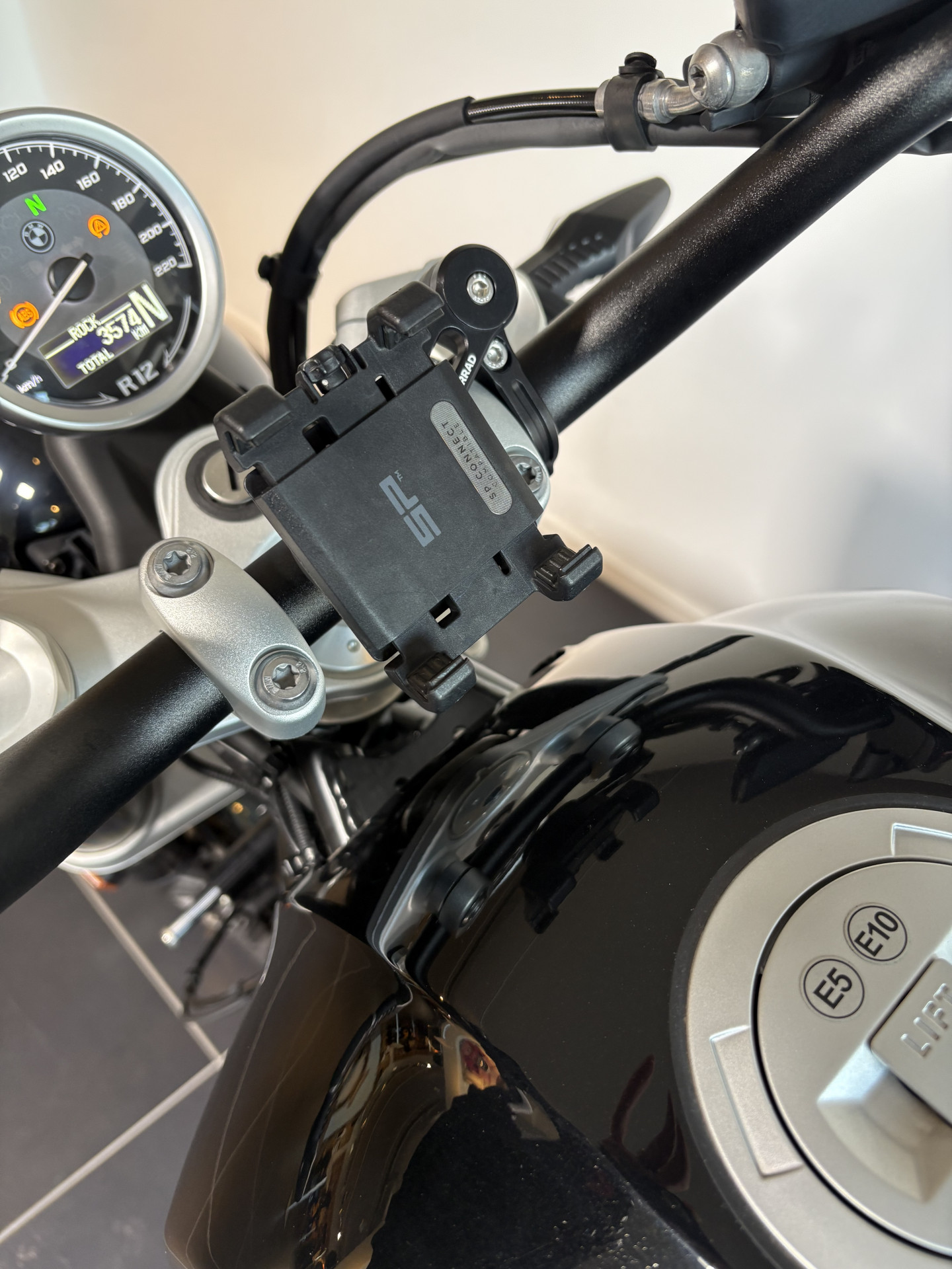 BMW R 12-image-4