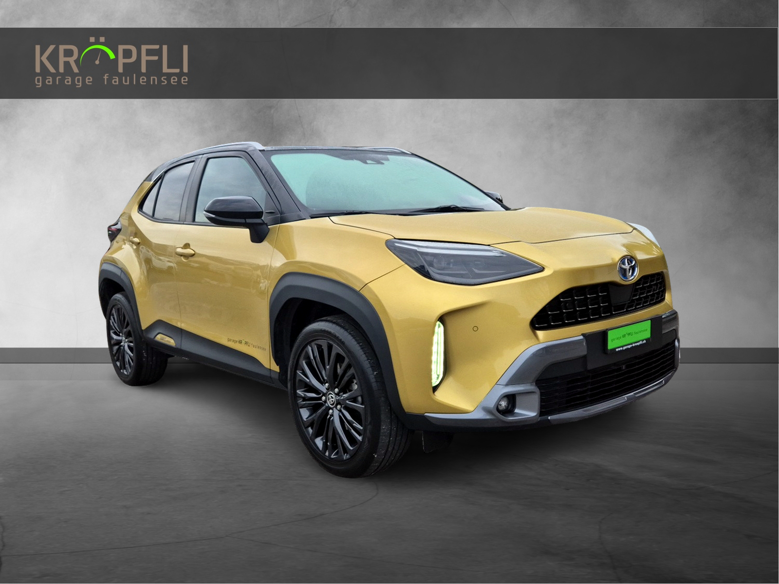 TOYOTA Yaris Cross 1.5 Adventure e-CVT AWDi-image-4