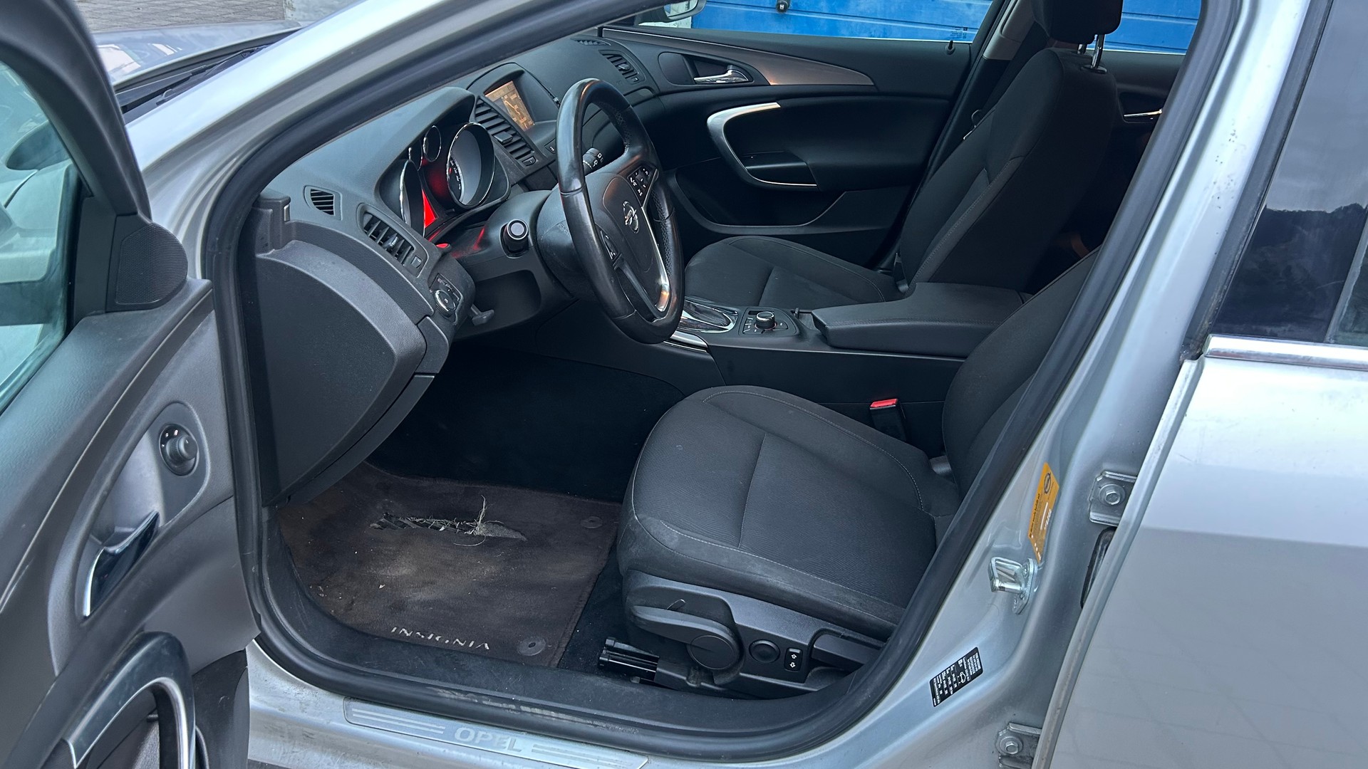 OPEL Insignia Sports Tourer 2.0 CDTI Edition Automatic-image-6