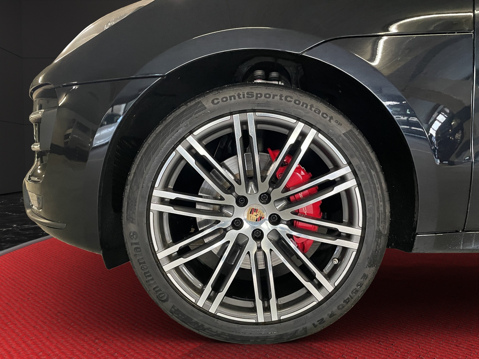 PORSCHE Macan Turbo PDK-image-13