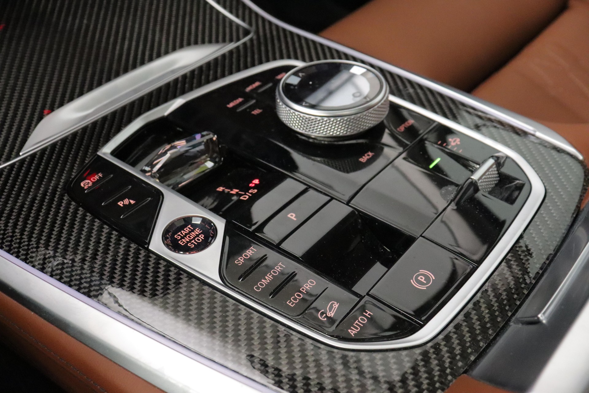 BMW X5 M60i xDrive-image-15