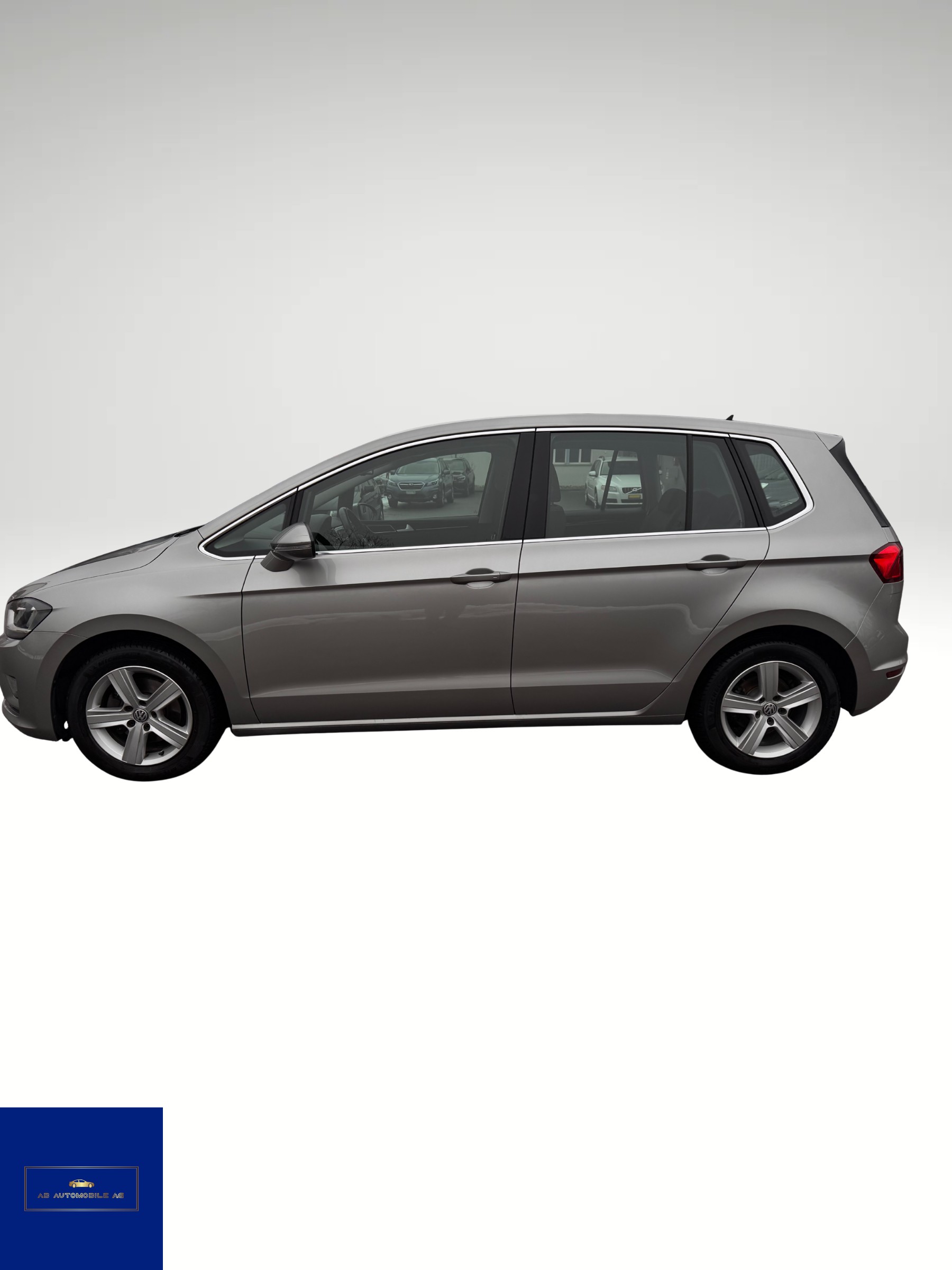VW Golf Sportsvan 1.4 TSI Highline DSG-image-2