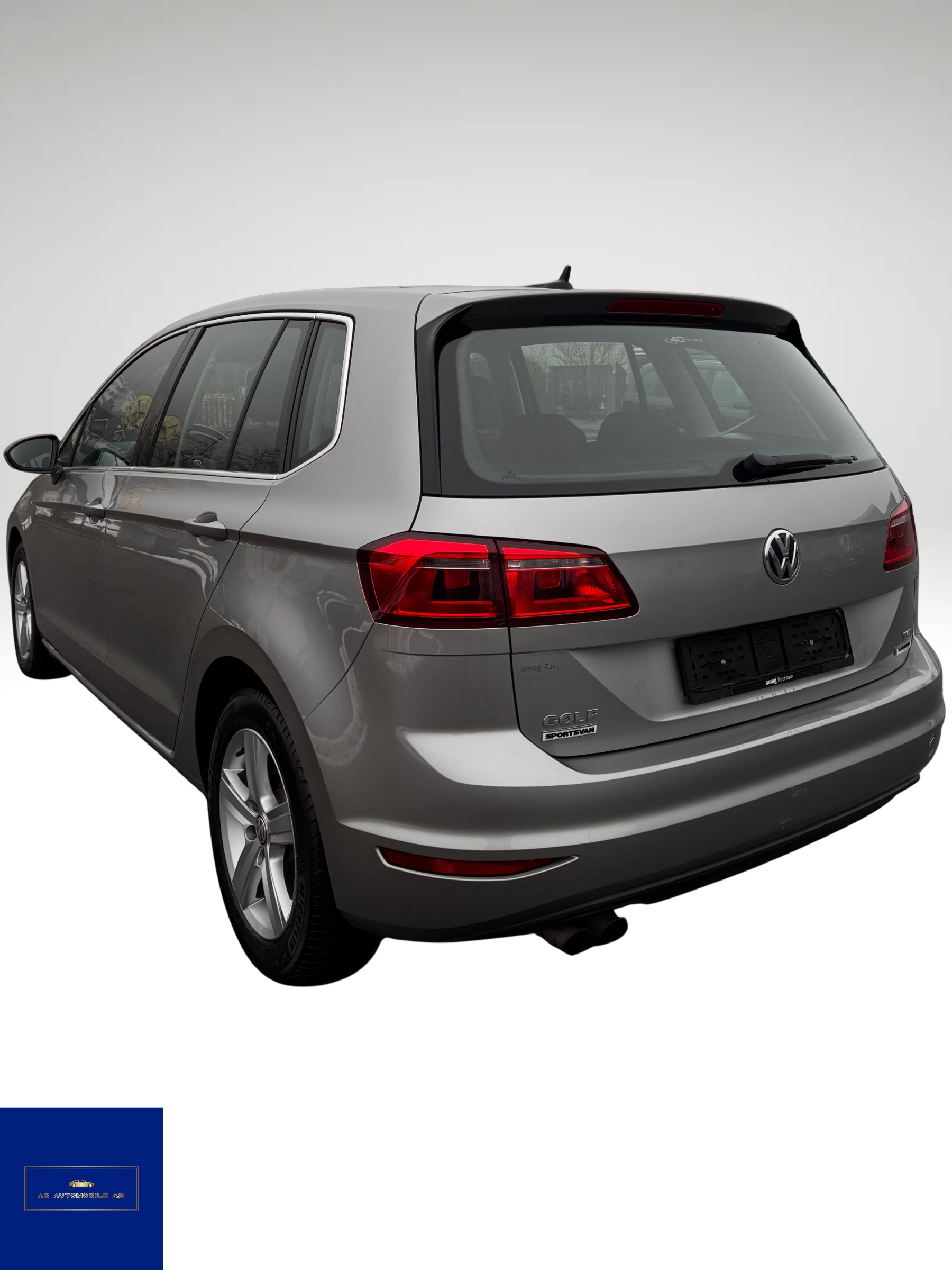 VW Golf Sportsvan 1.4 TSI Highline DSG-image-3