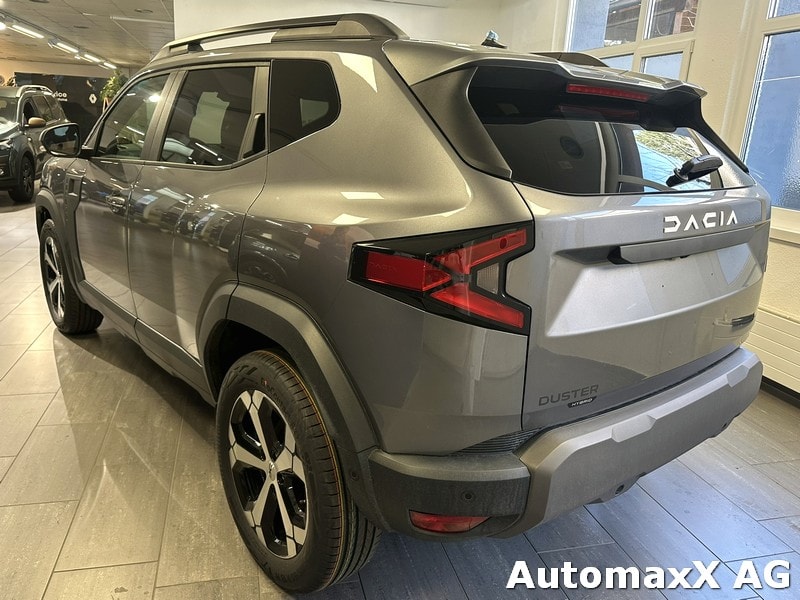 DACIA Duster 1.8 Hybrid Journey-image-3