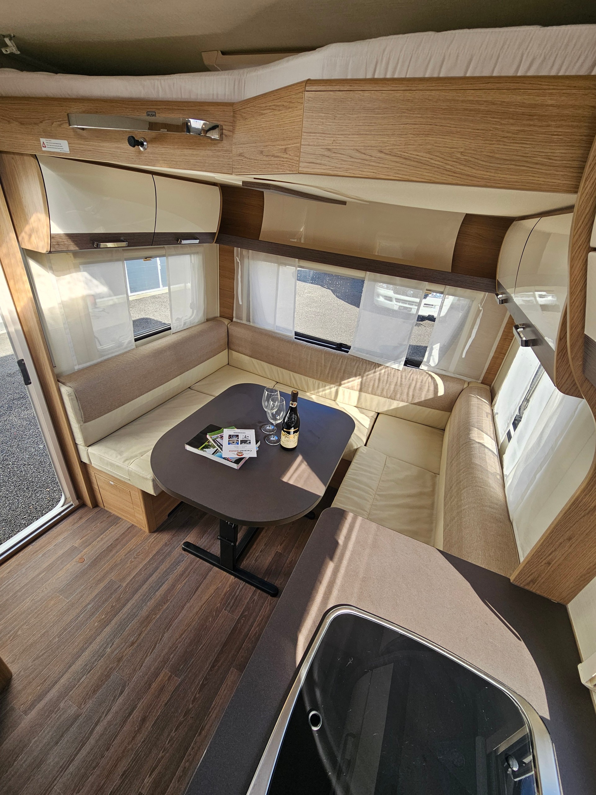 BÜRSTNER Averso Plus 510ts mit Hubbett, Mover!-image-6