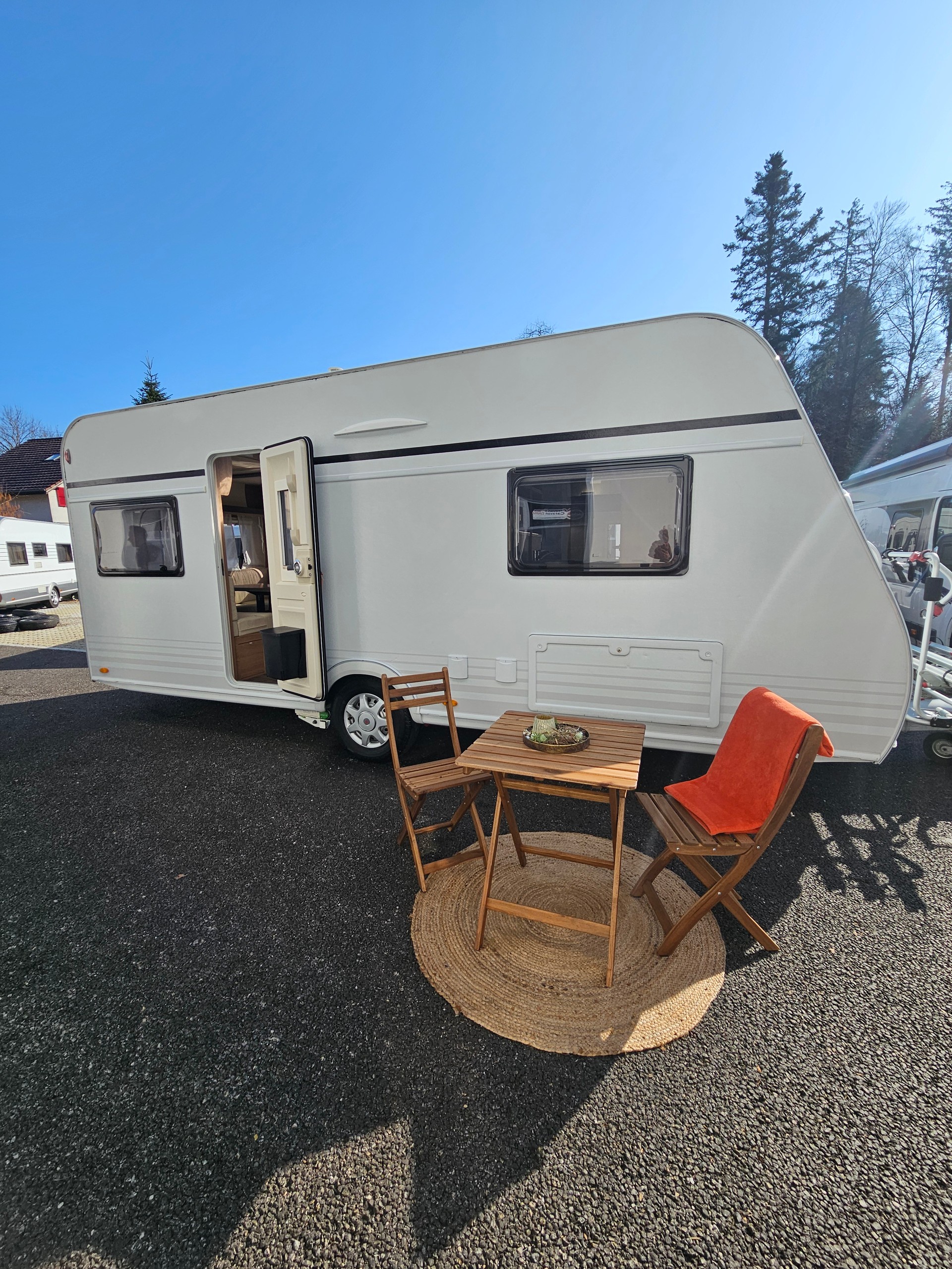 BÜRSTNER Averso Plus 510ts mit Hubbett, Mover!-image-4