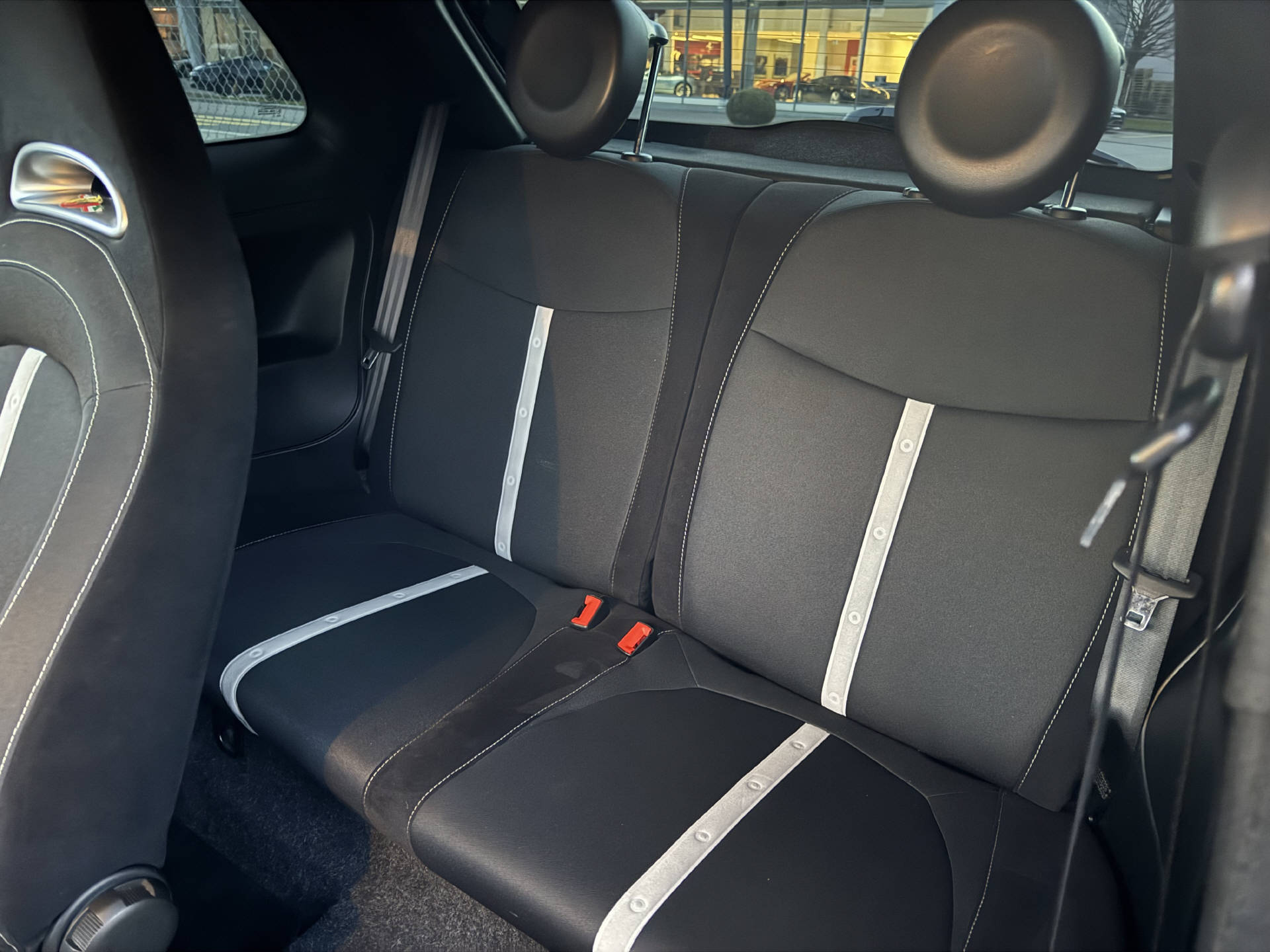 FIAT 500 Abarth 1.4 T-Jet 135-image-10