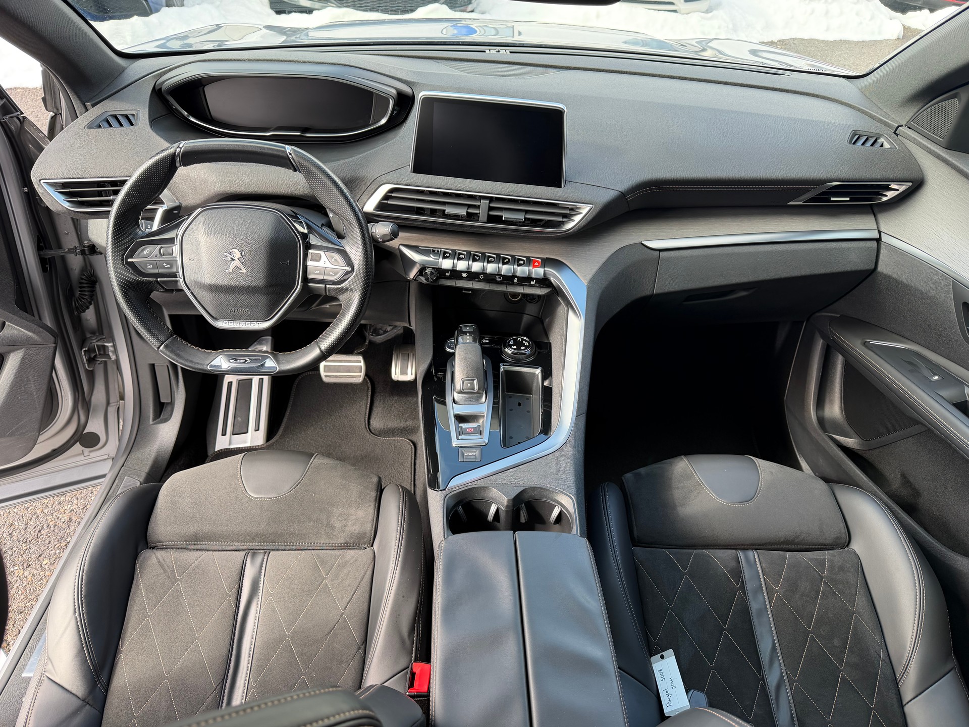 PEUGEOT 5008 2.0 BlueHDi GT EAT-image-7