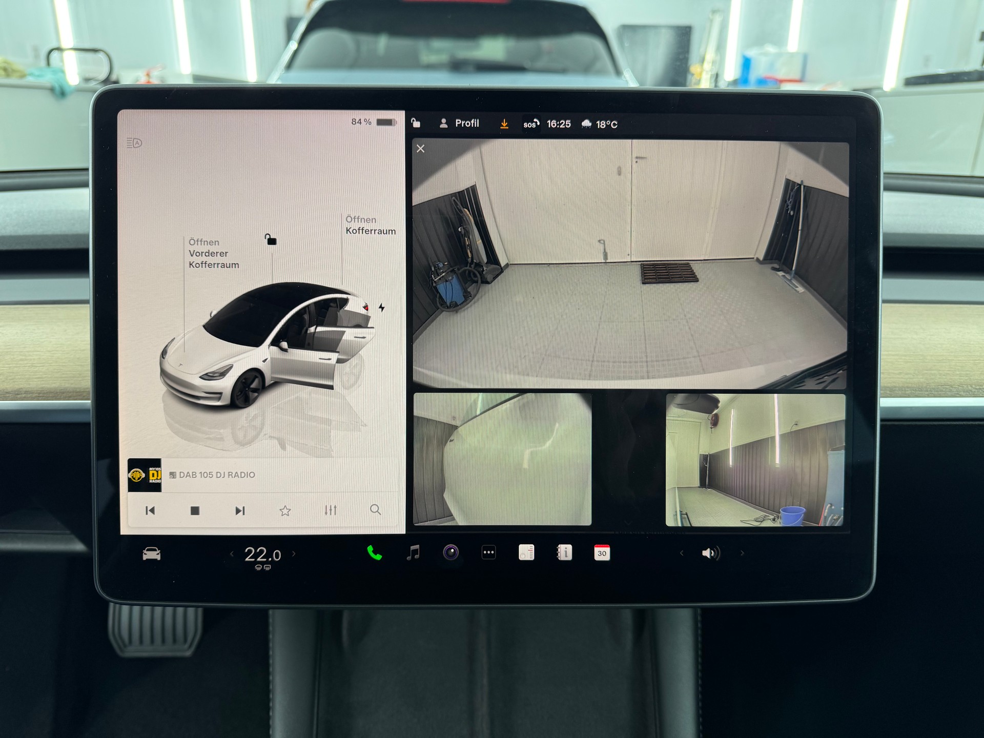 TESLA Model 3-image-8