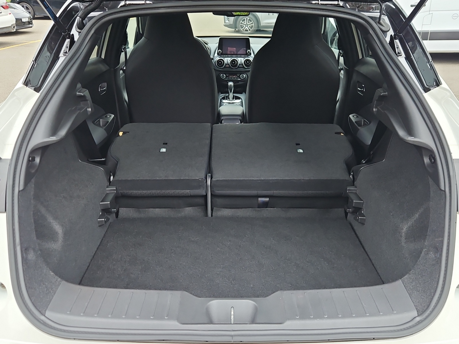 NISSAN Juke 1.0 DIG-T Enigma-image-14