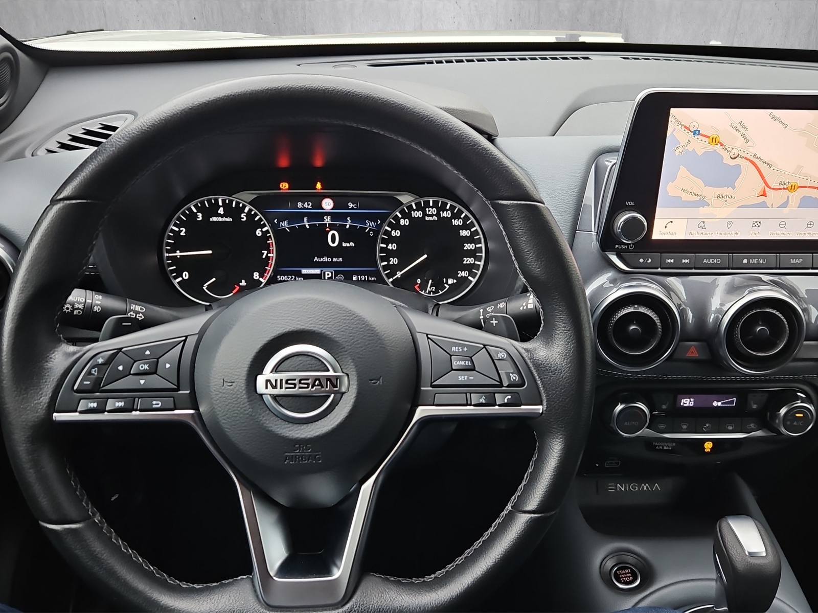 NISSAN Juke 1.0 DIG-T Enigma-image-9