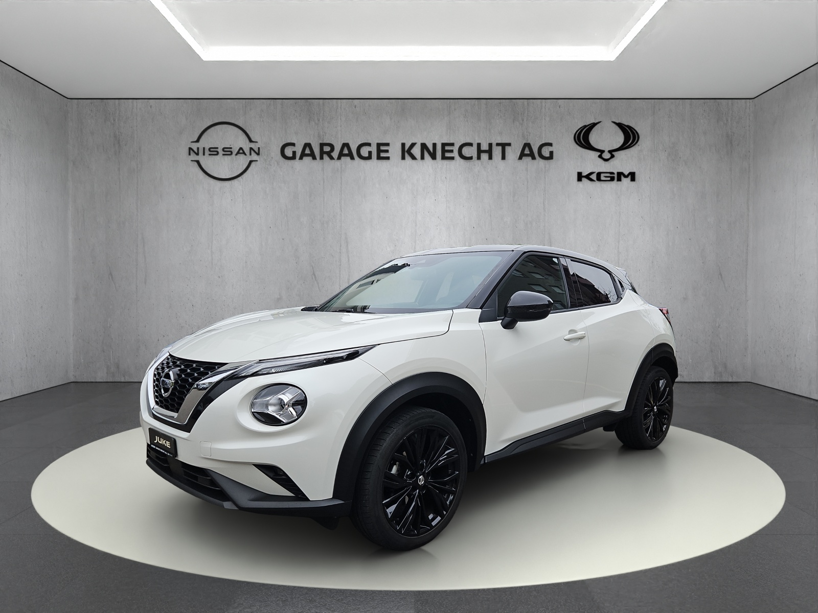 NISSAN Juke 1.0 DIG-T Enigma-showroom-element-3