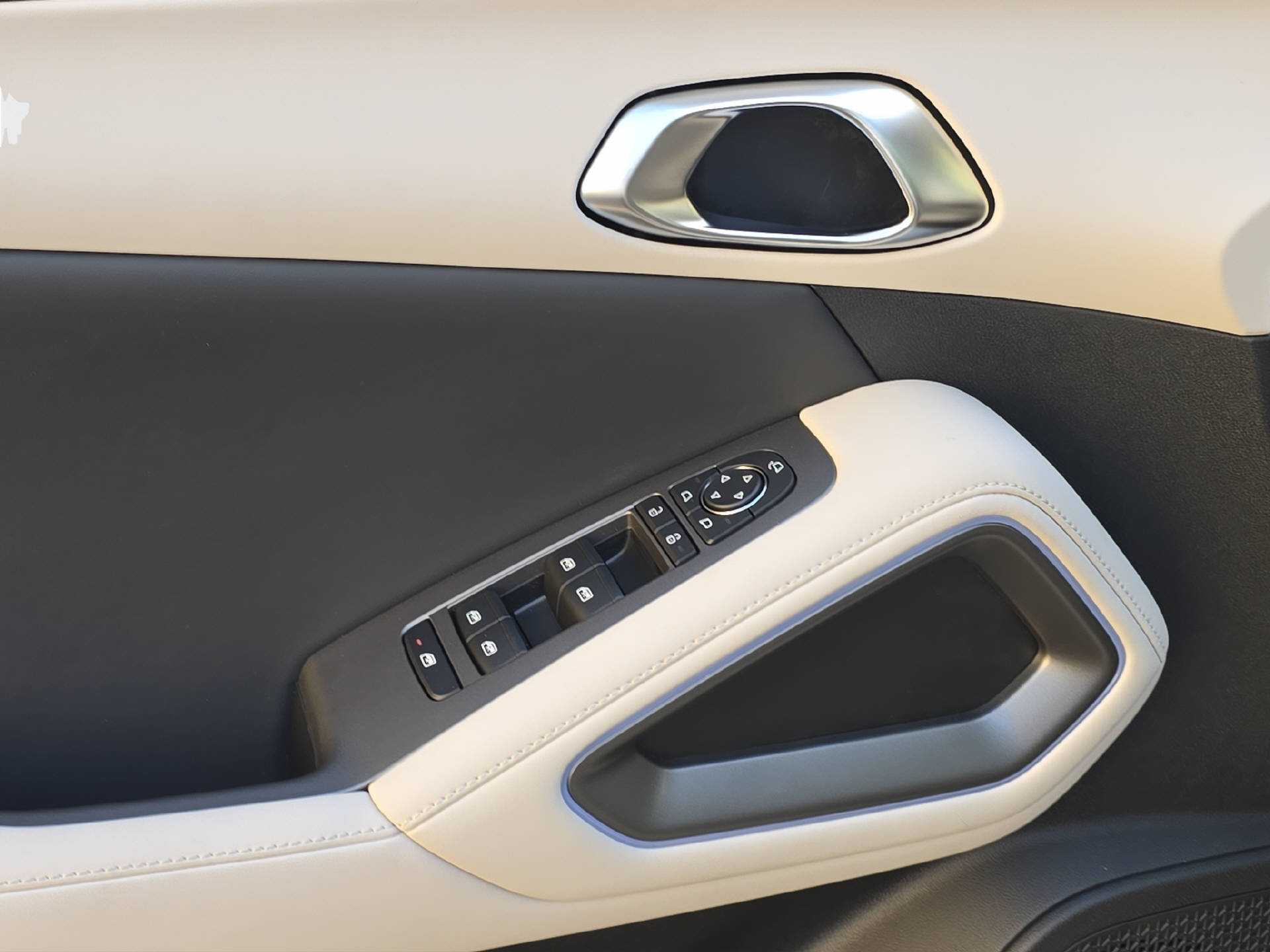 BYD Atto 2 Comfort-image-19