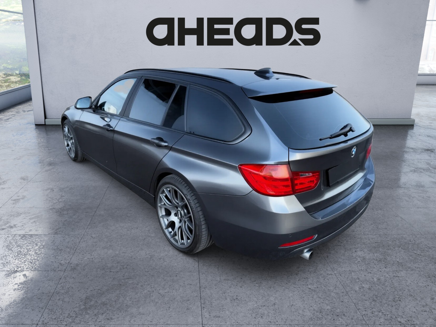 BMW 320d Touring Steptronic-image-5