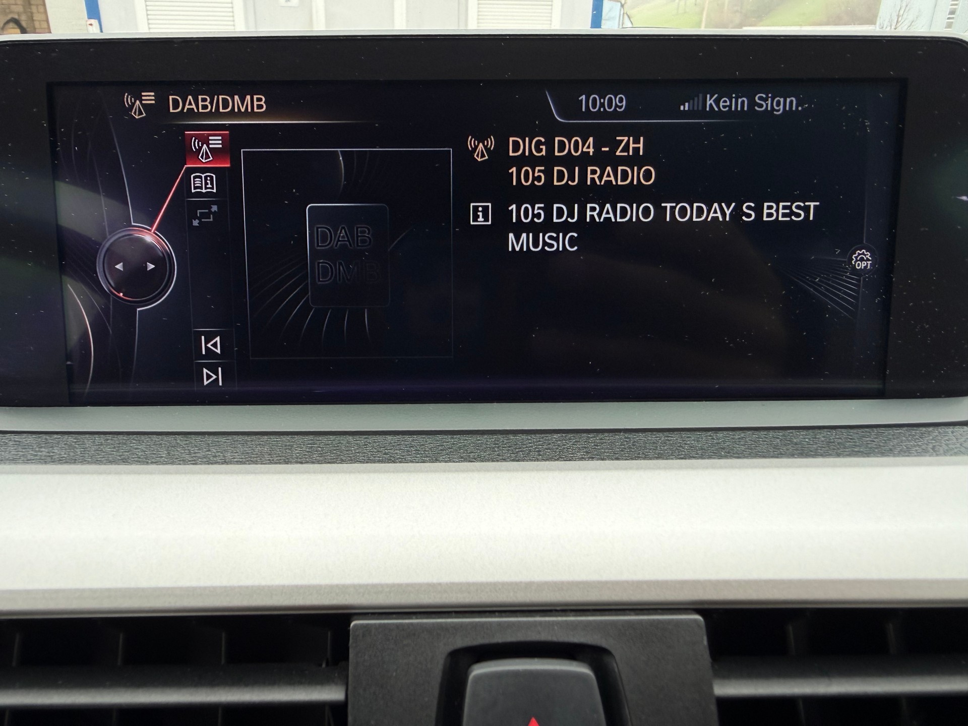 BMW 320d Touring Steptronic-image-21