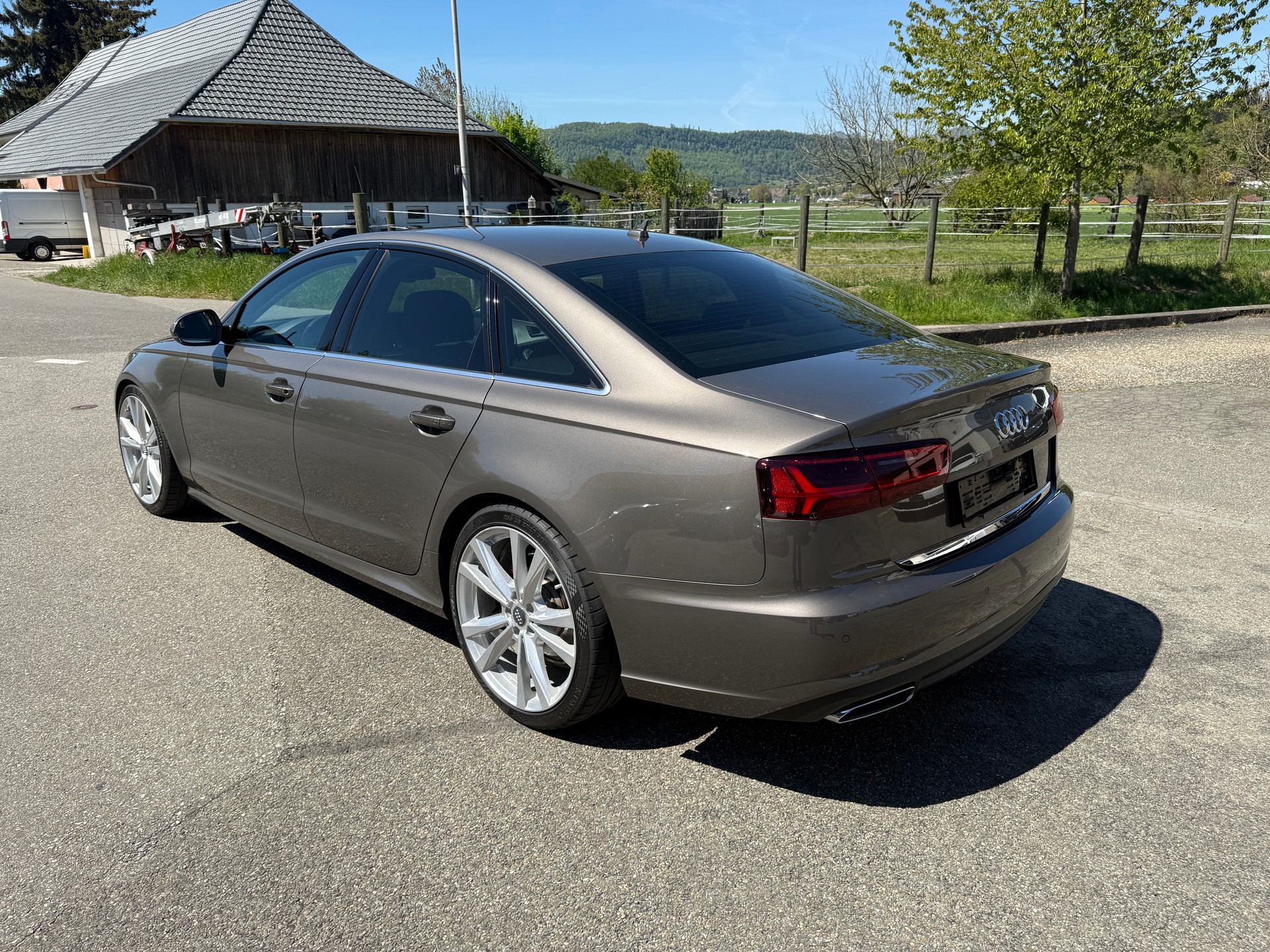 AUDI A6 Limousine 2.0 TDI S-tronic-showroom-element-2