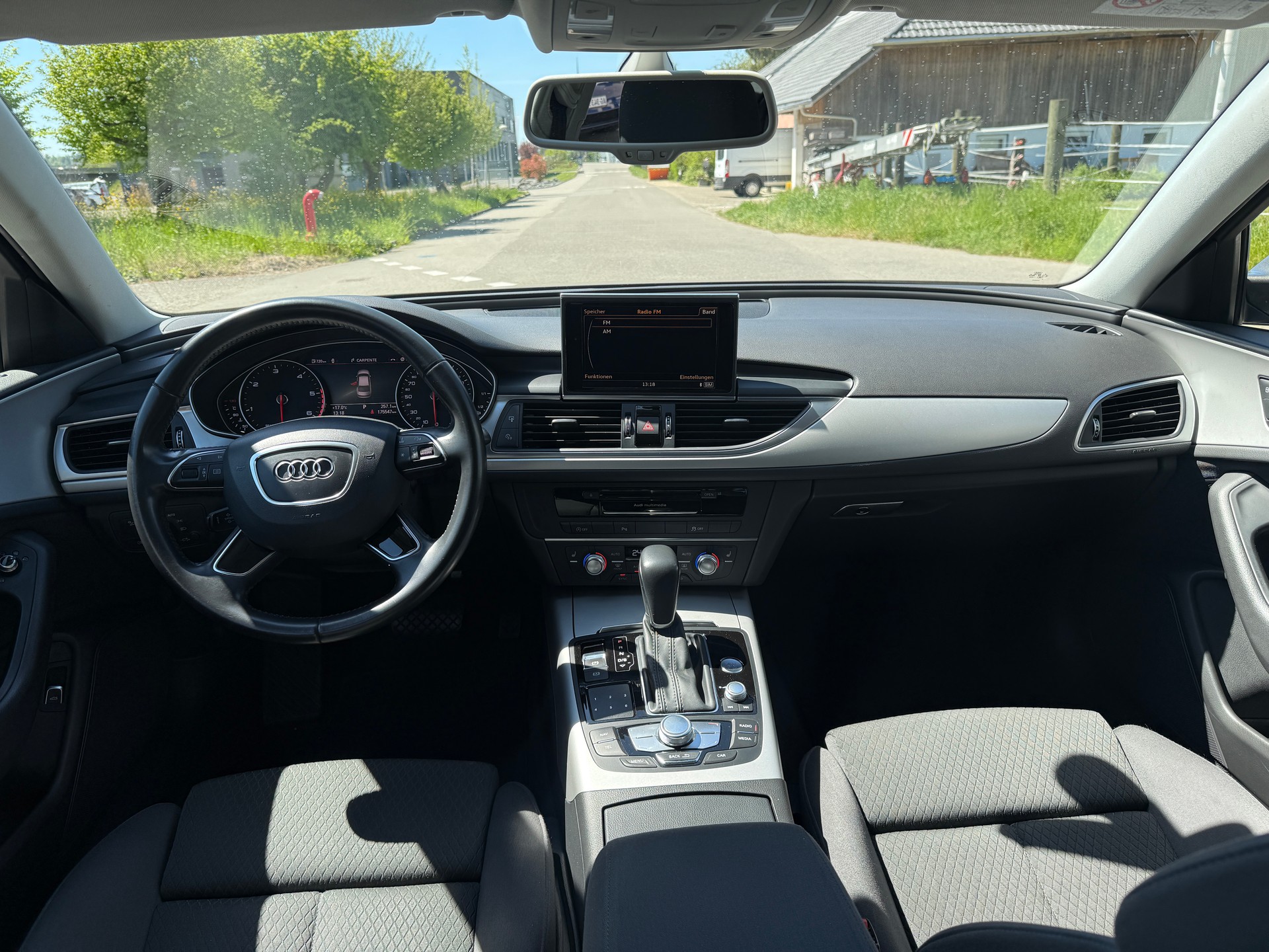 AUDI A6 Limousine 2.0 TDI S-tronic-image-8