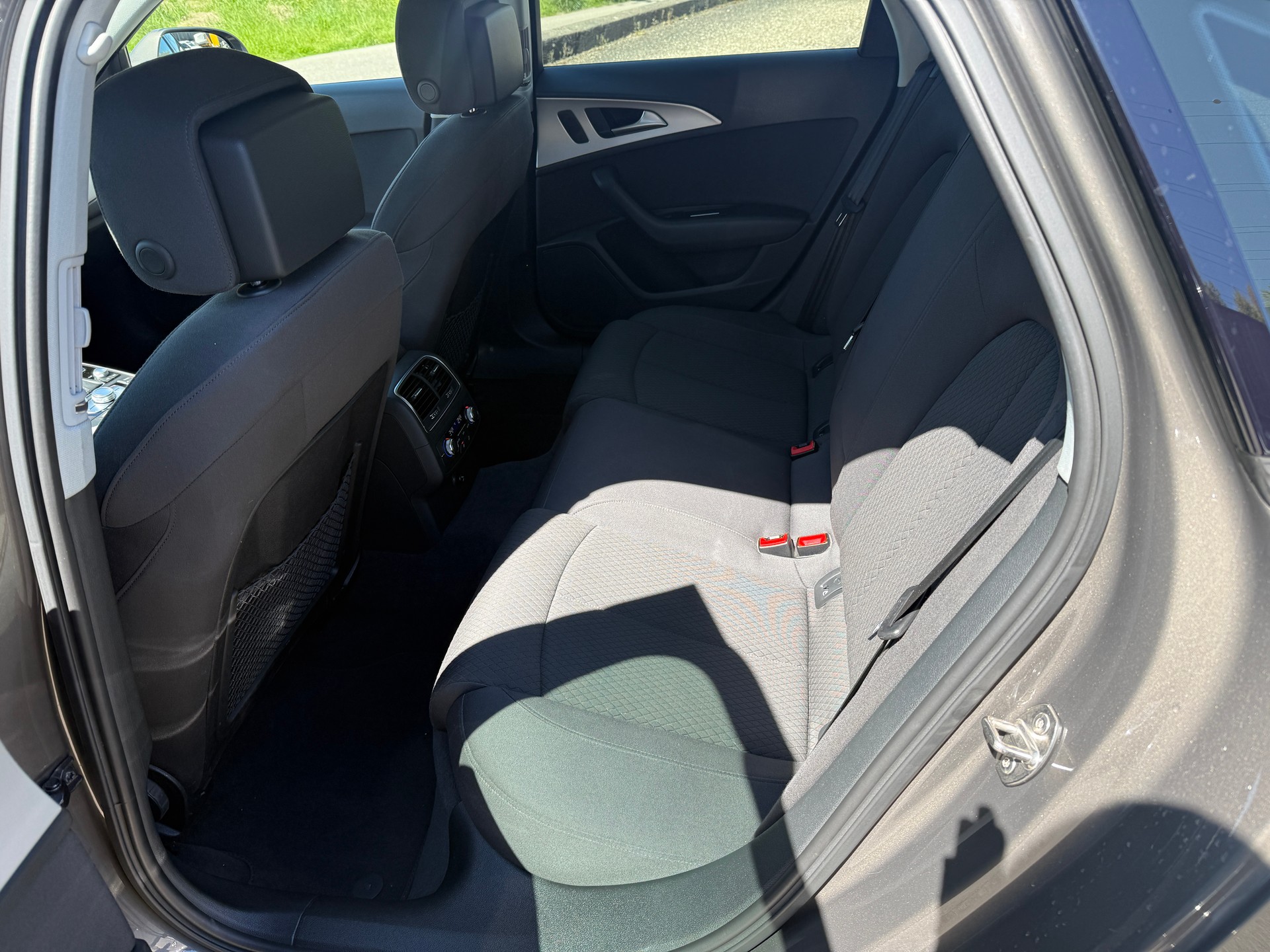 AUDI A6 Limousine 2.0 TDI S-tronic-image-11