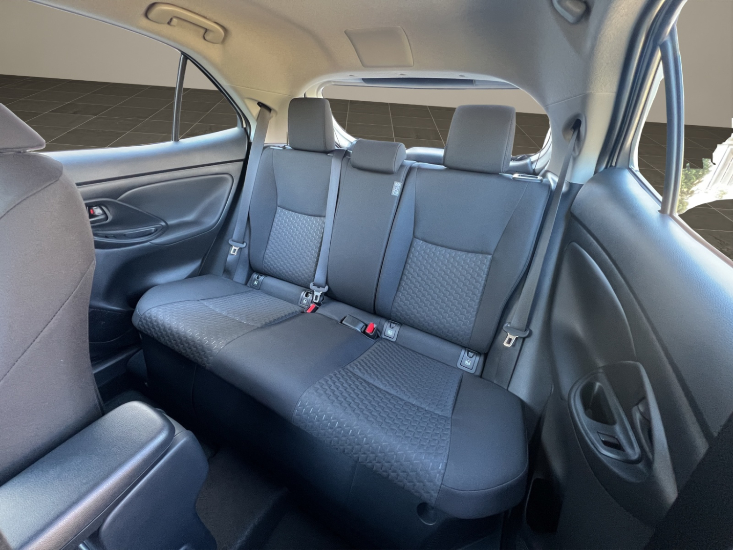 TOYOTA Yaris Cross 1.5 VVT-i HSD Comfort-image-17