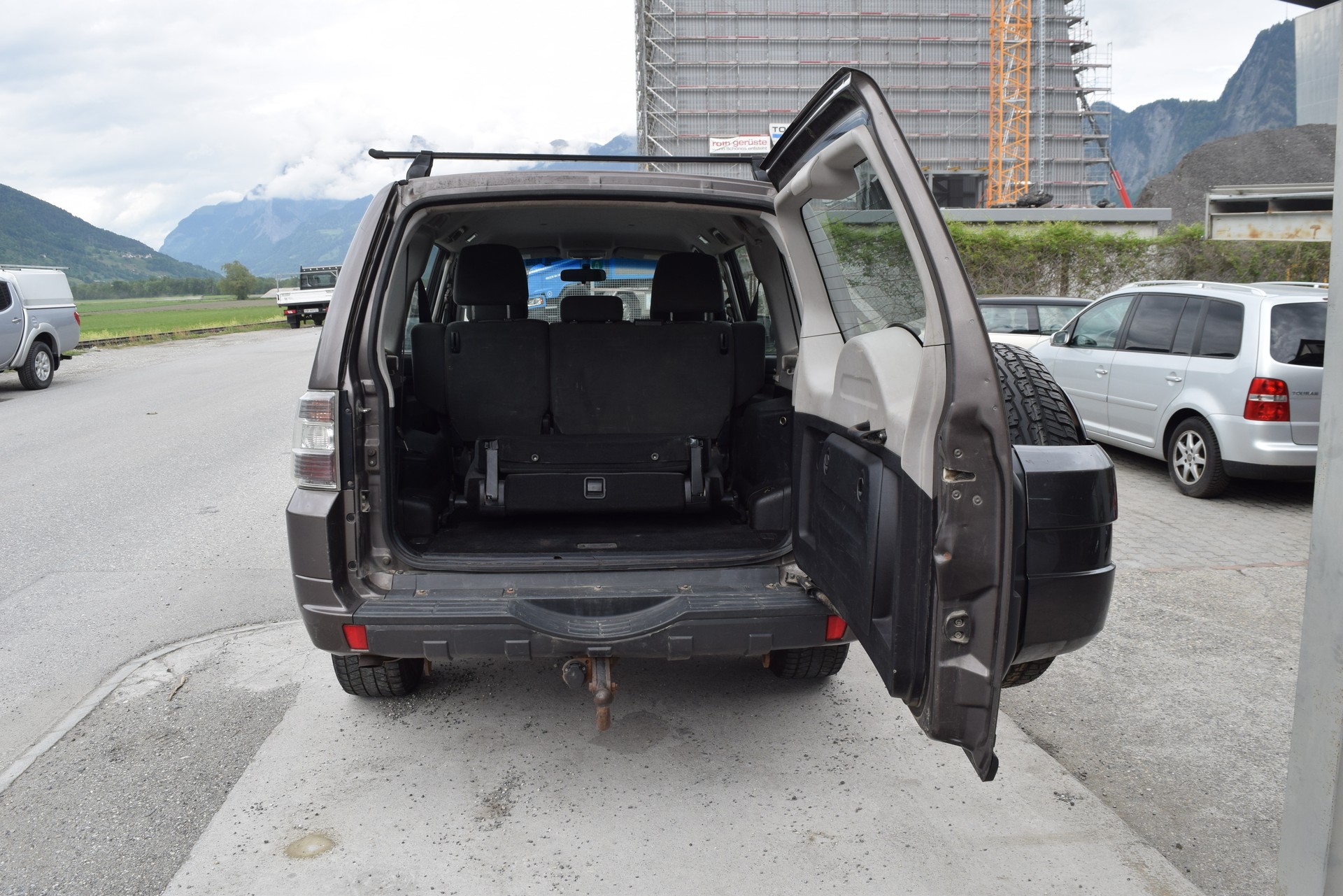 MITSUBISHI Pajero 3.2 DI-D Swiss Professional-image-6