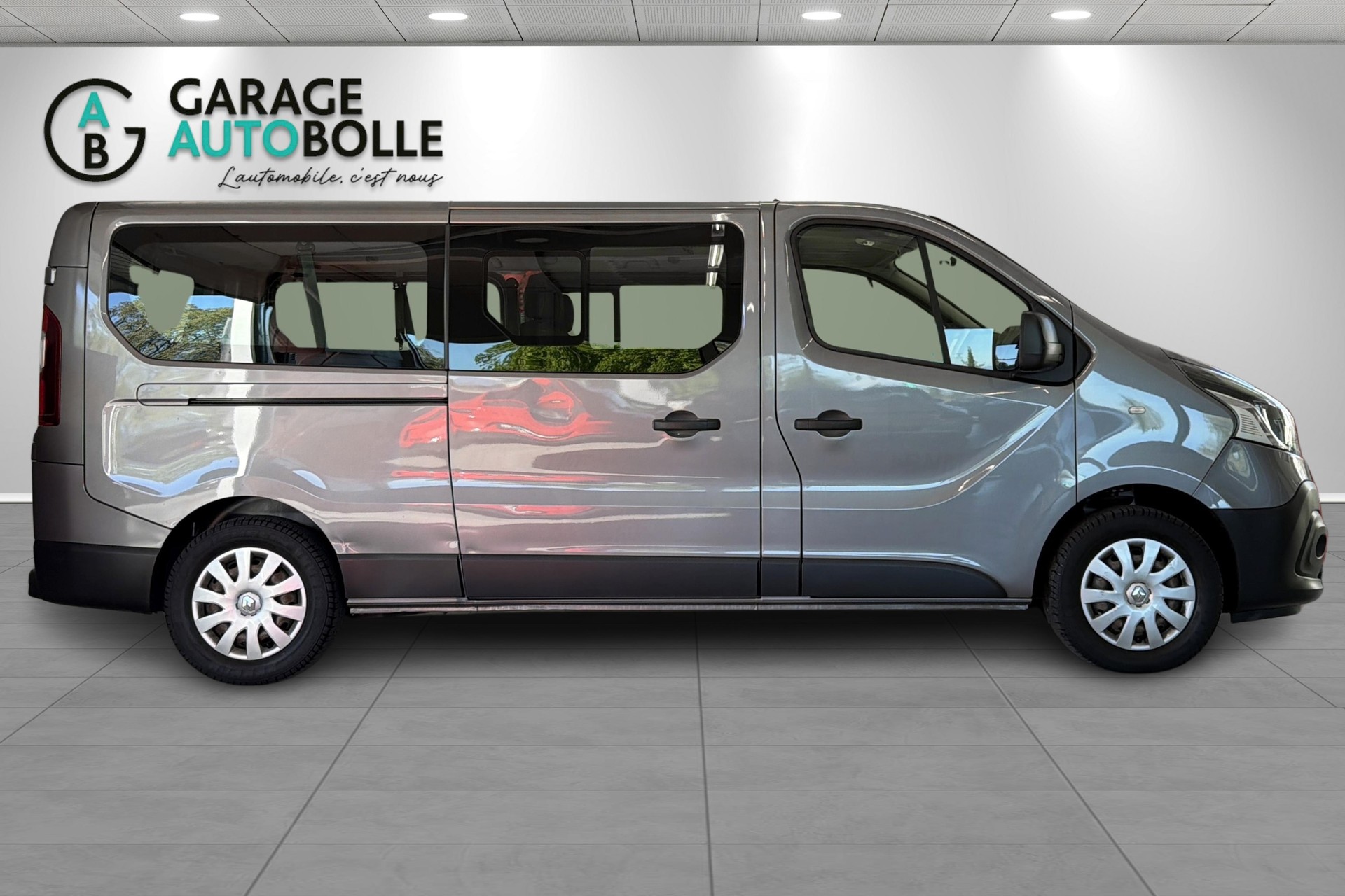 RENAULT Trafic ENERGY dCi 125 Grand Passenger Authentique-showroom-element-2