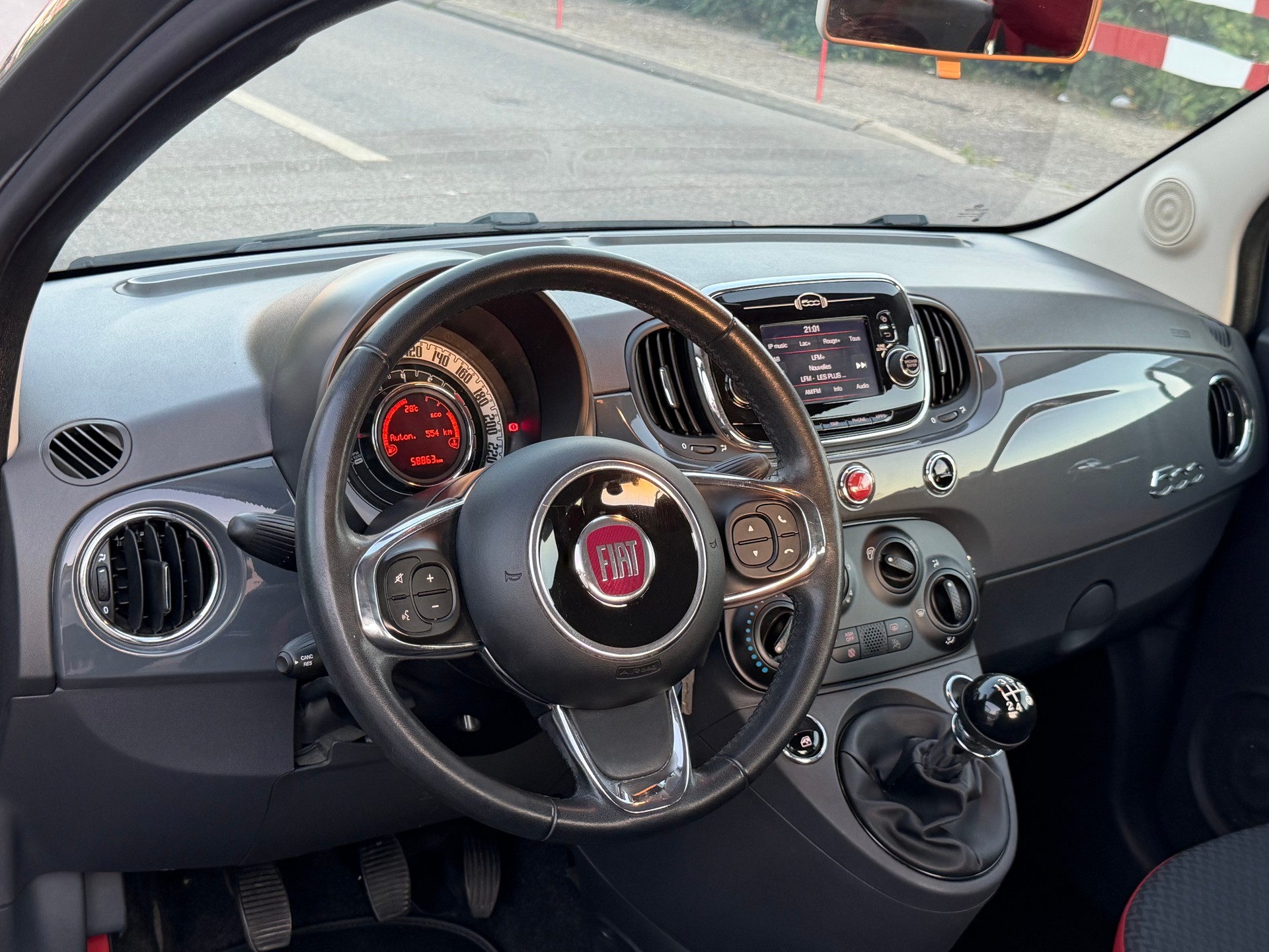 FIAT 500C 0.9 Twinair Lounge-image-7