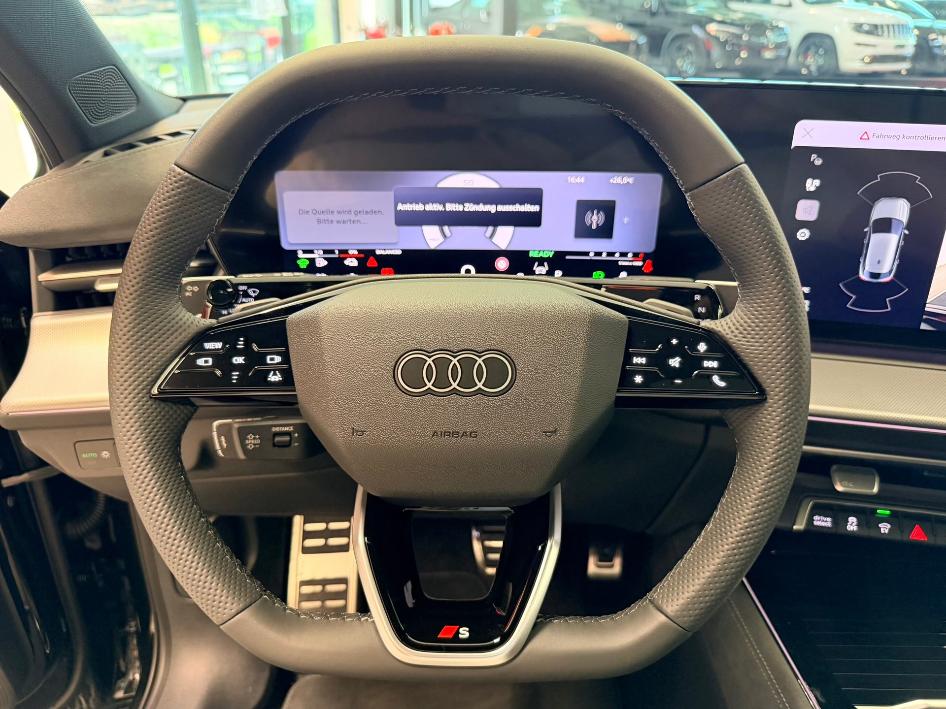 AUDI Q3 Sportback e-hybrid 200 kW S tronig-image-27