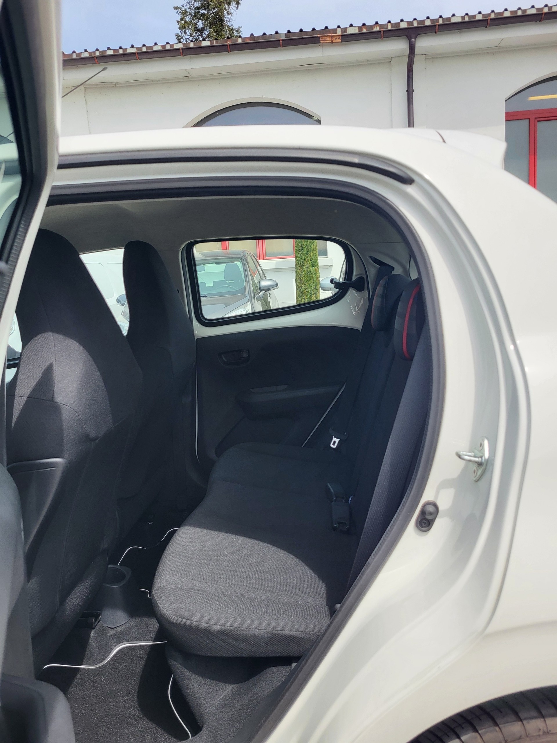 PEUGEOT 108 1.0 VTi Active ETG-image-11