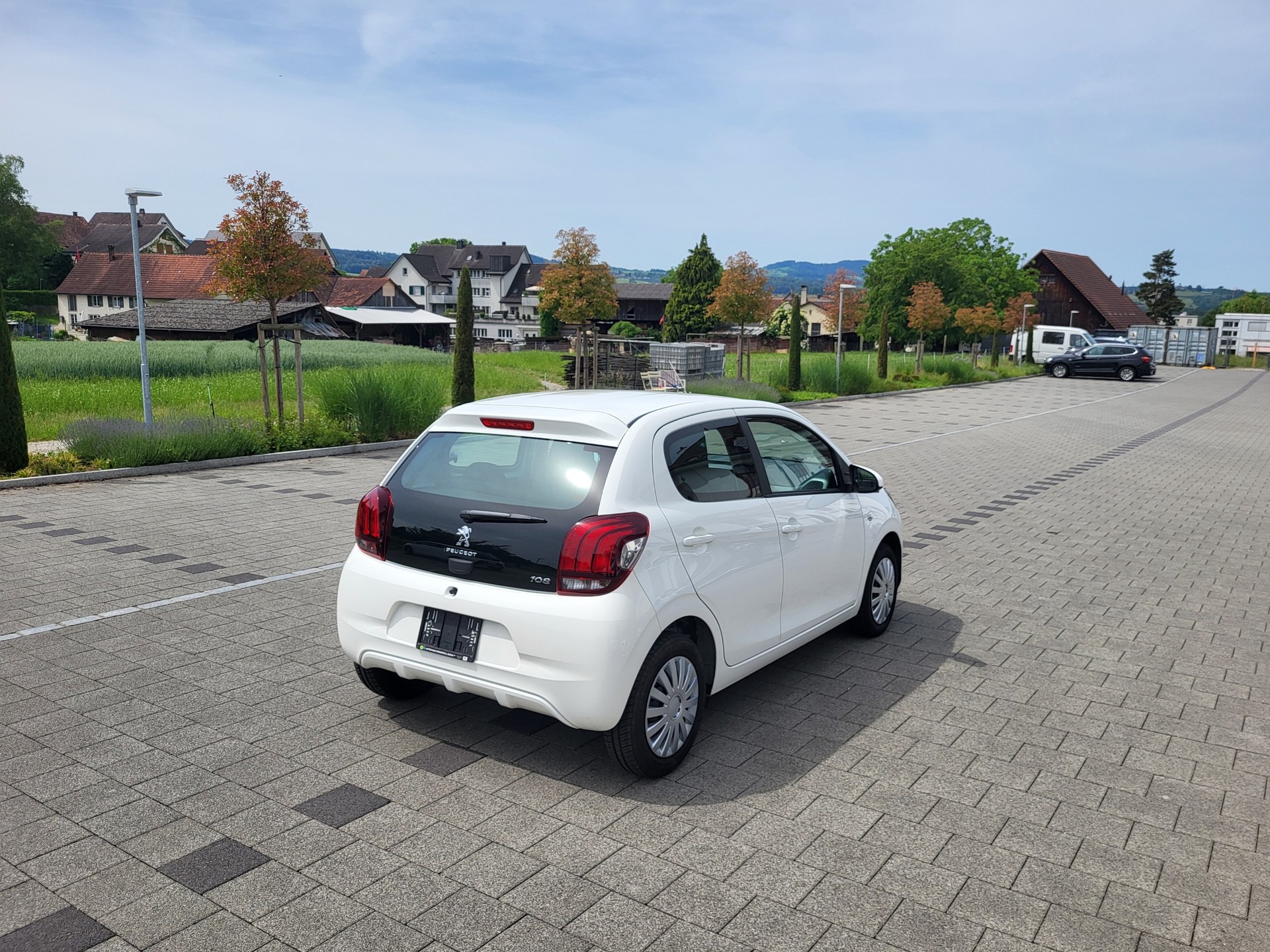 PEUGEOT 108 1.0 VTi Active ETG-image-1