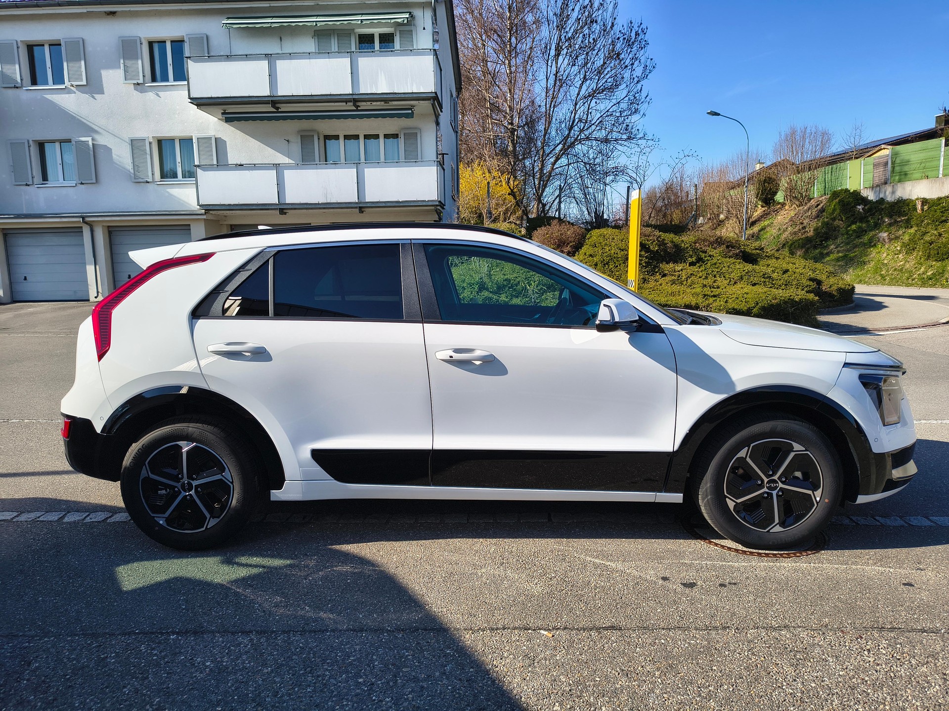 KIA Niro 1.6 GDi Plug-in Hybrid Style-image-3