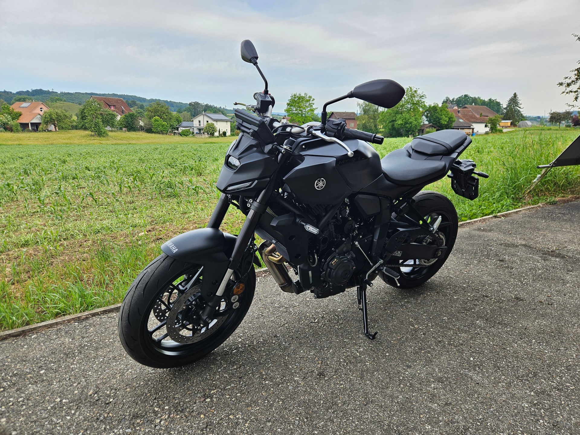 YAMAHA MT-07-image-2