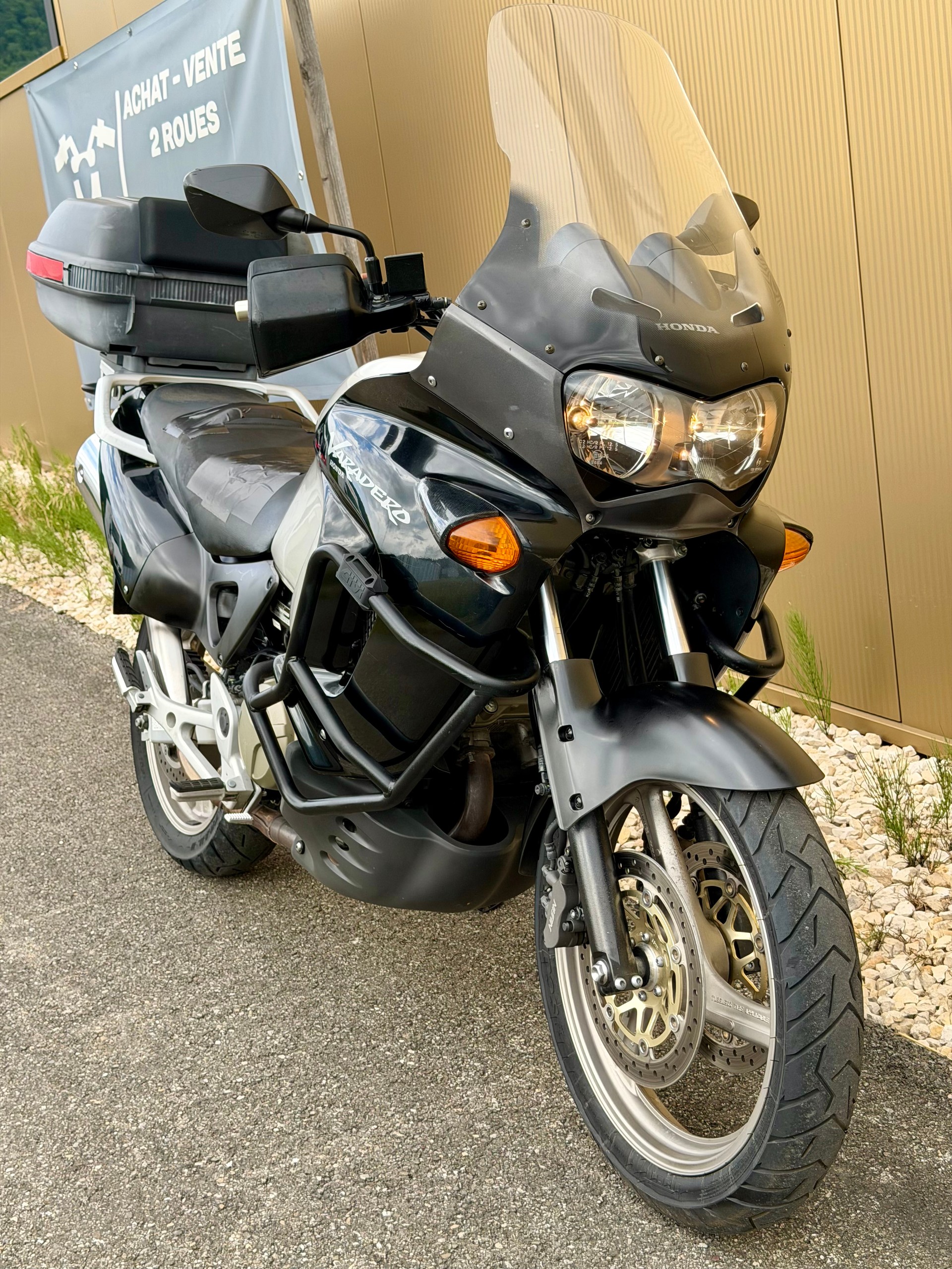 HONDA XL 1000 V Varadero-image-0