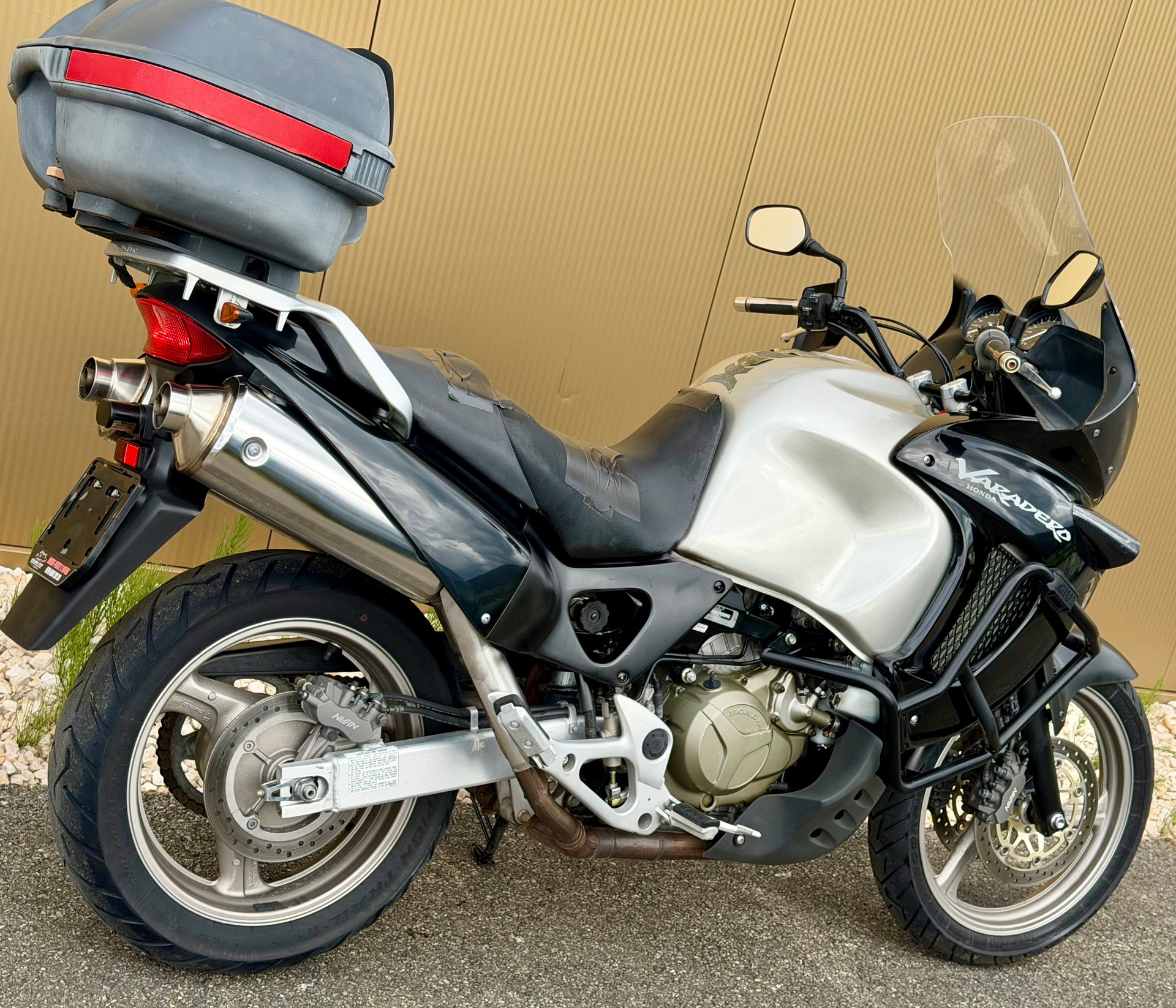 HONDA XL 1000 V Varadero-image-4