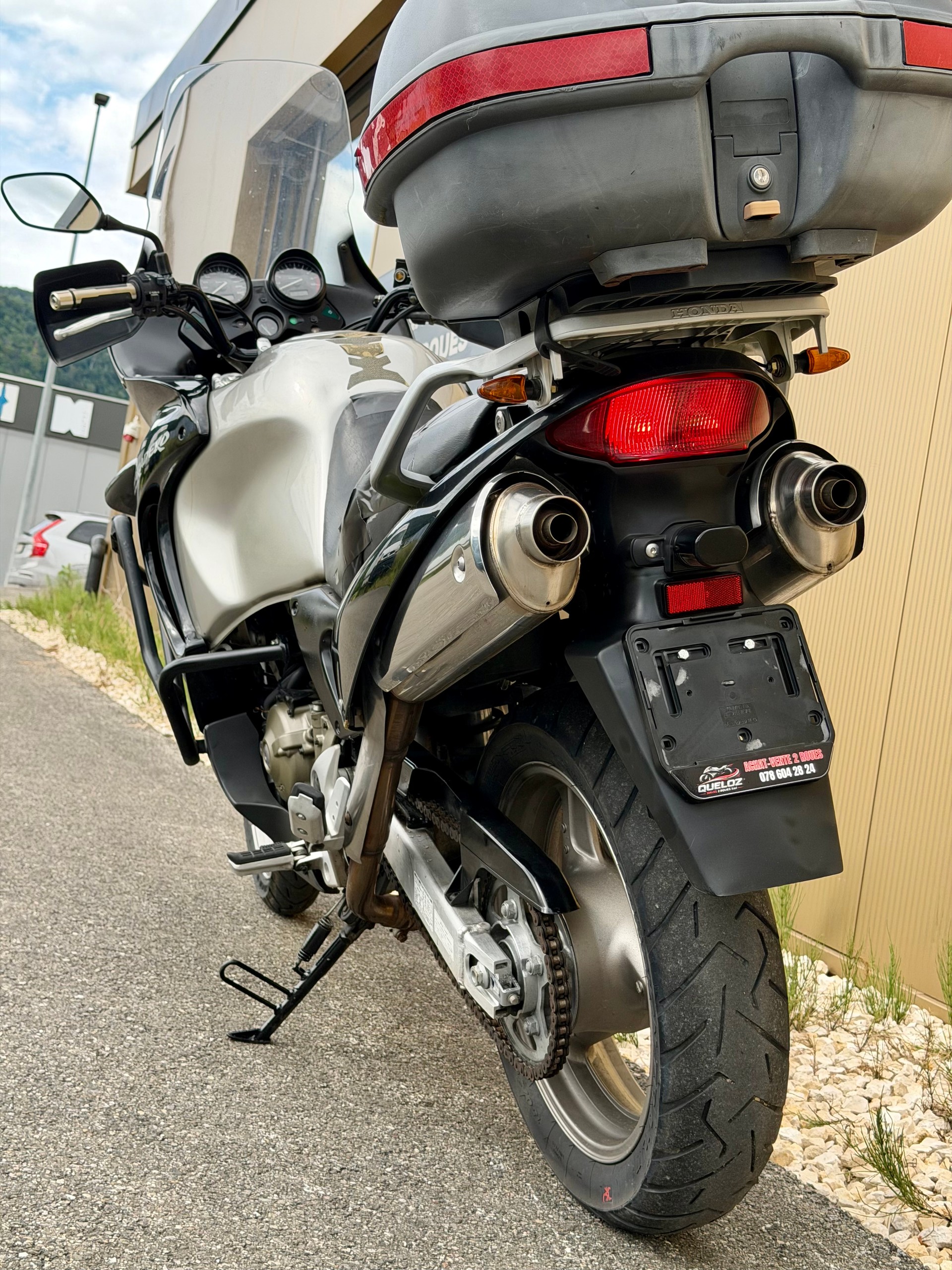 HONDA XL 1000 V Varadero-image-12