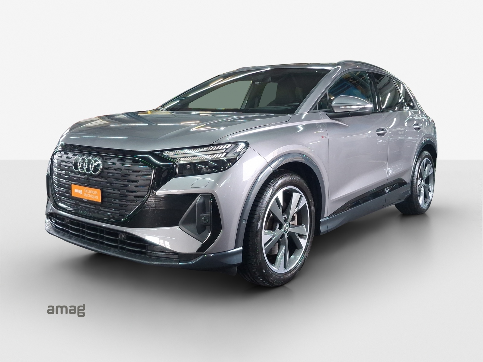 AUDI Q4 e-tron 45 quattro