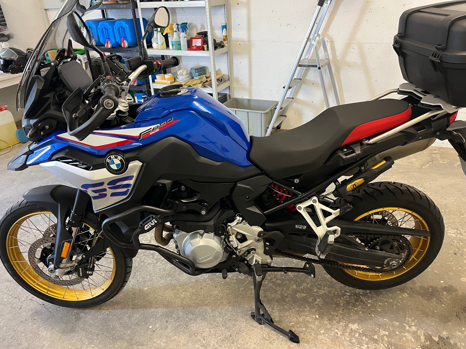 BMW F 850 GS Rally Edition-image-9