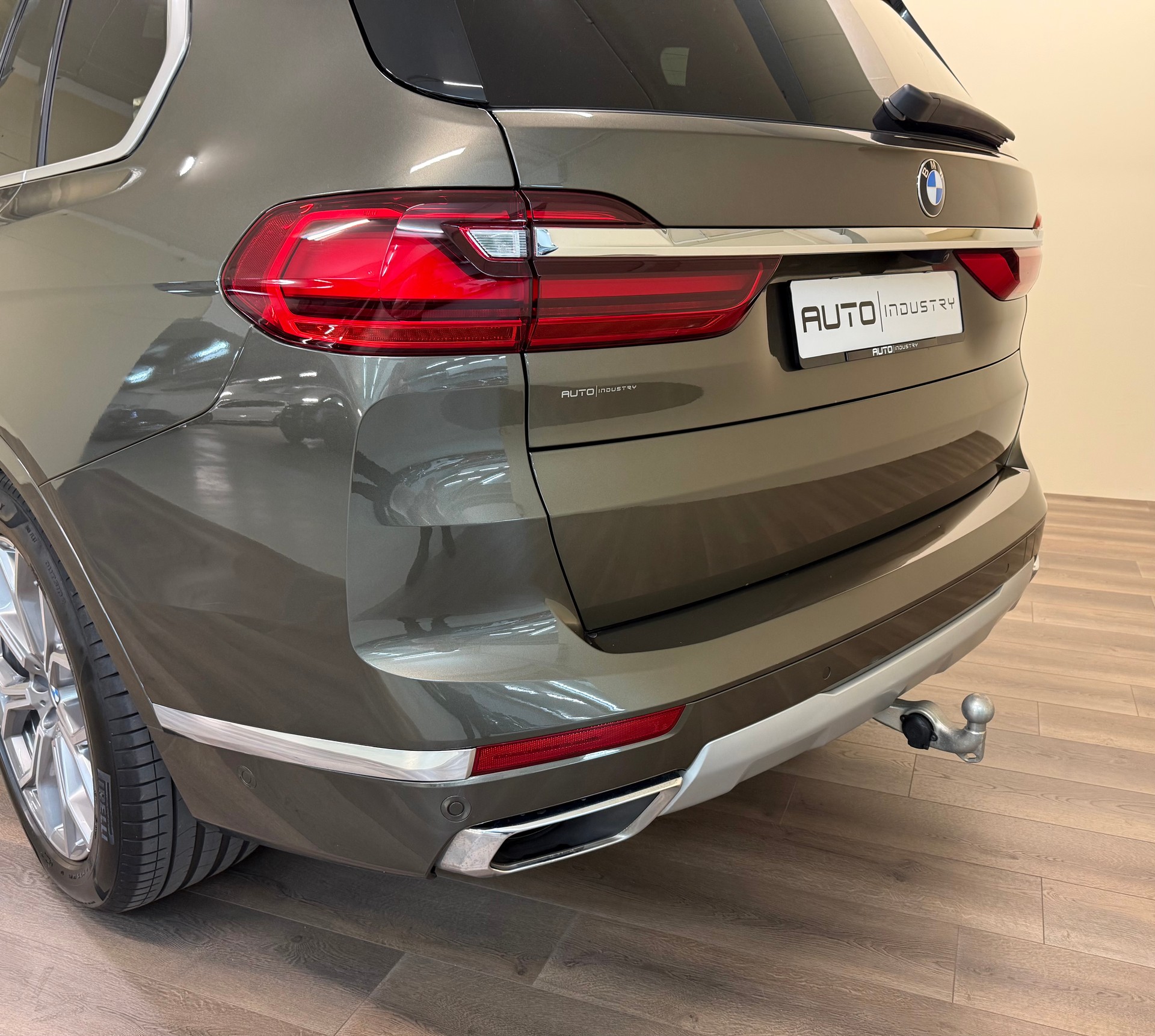 BMW X7 xDrive 48V 40i Steptronic-image-10