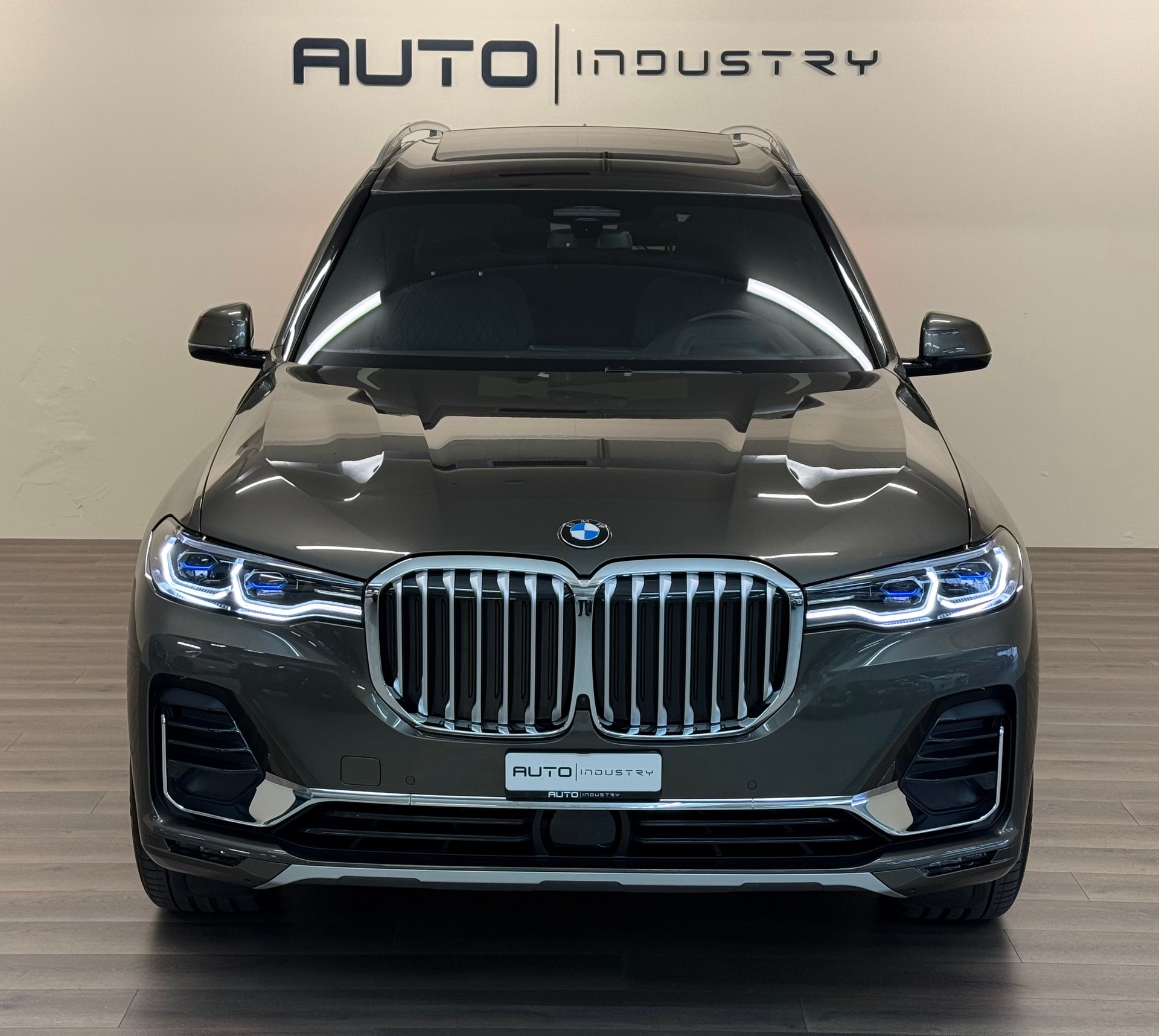 BMW X7 xDrive 48V 40i Steptronic-image-6