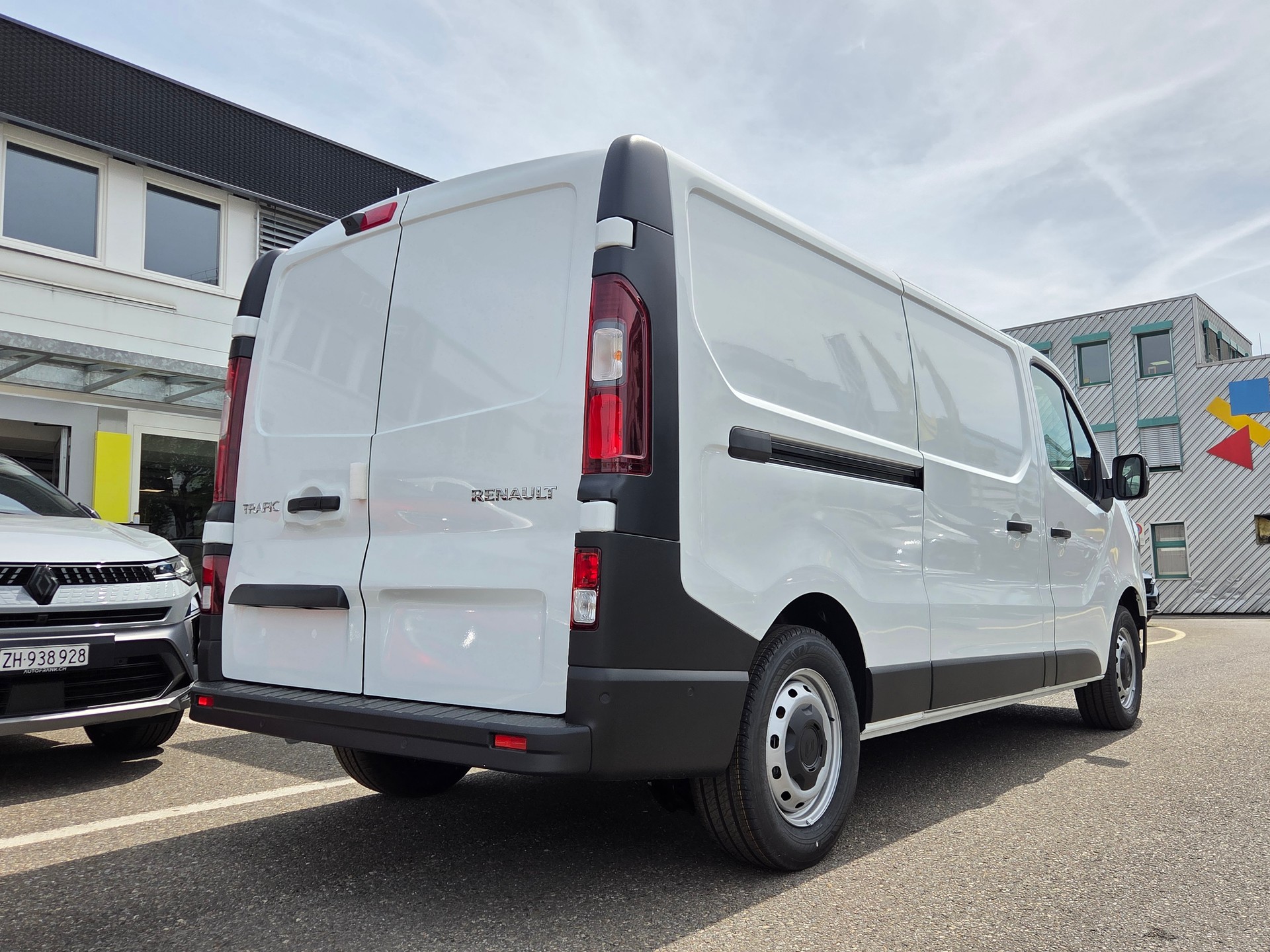 RENAULT Trafic Kaw. 3.0 t L2 H1 2.0 dCi Blue 150 Advance-image-12