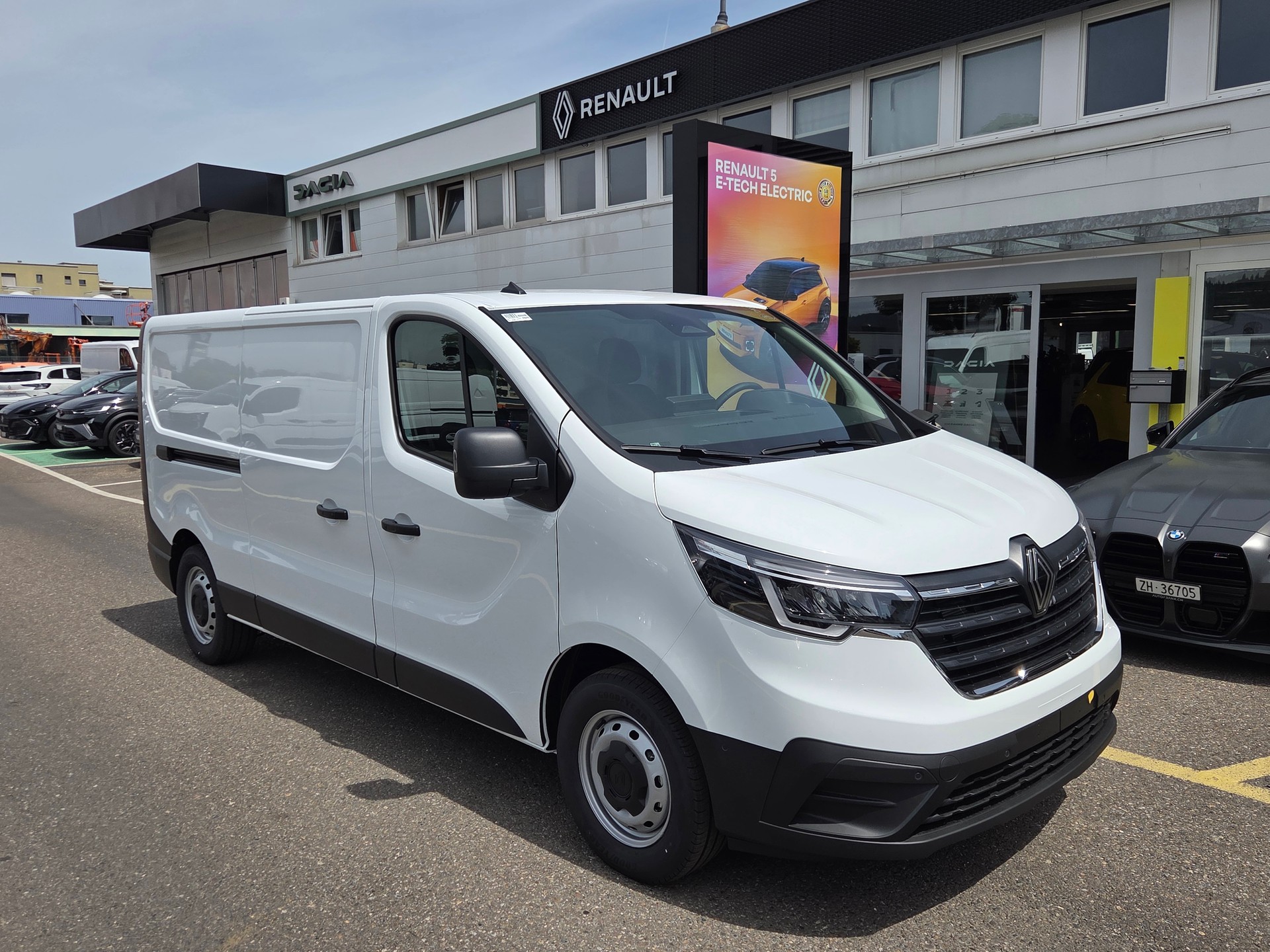 RENAULT Trafic Kaw. 3.0 t L2 H1 2.0 dCi Blue 150 Advance-image-7