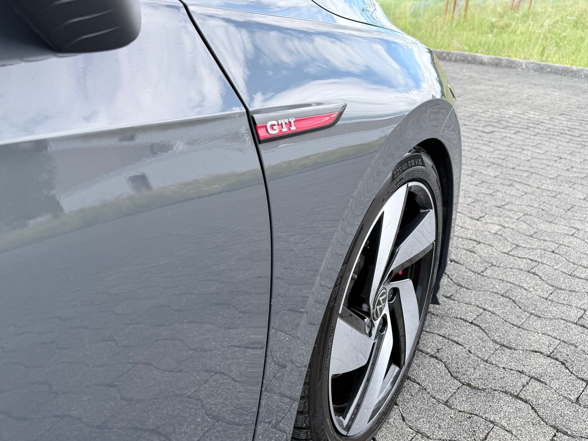 VW Golf 2.0 TSI GTI DSG-image-9