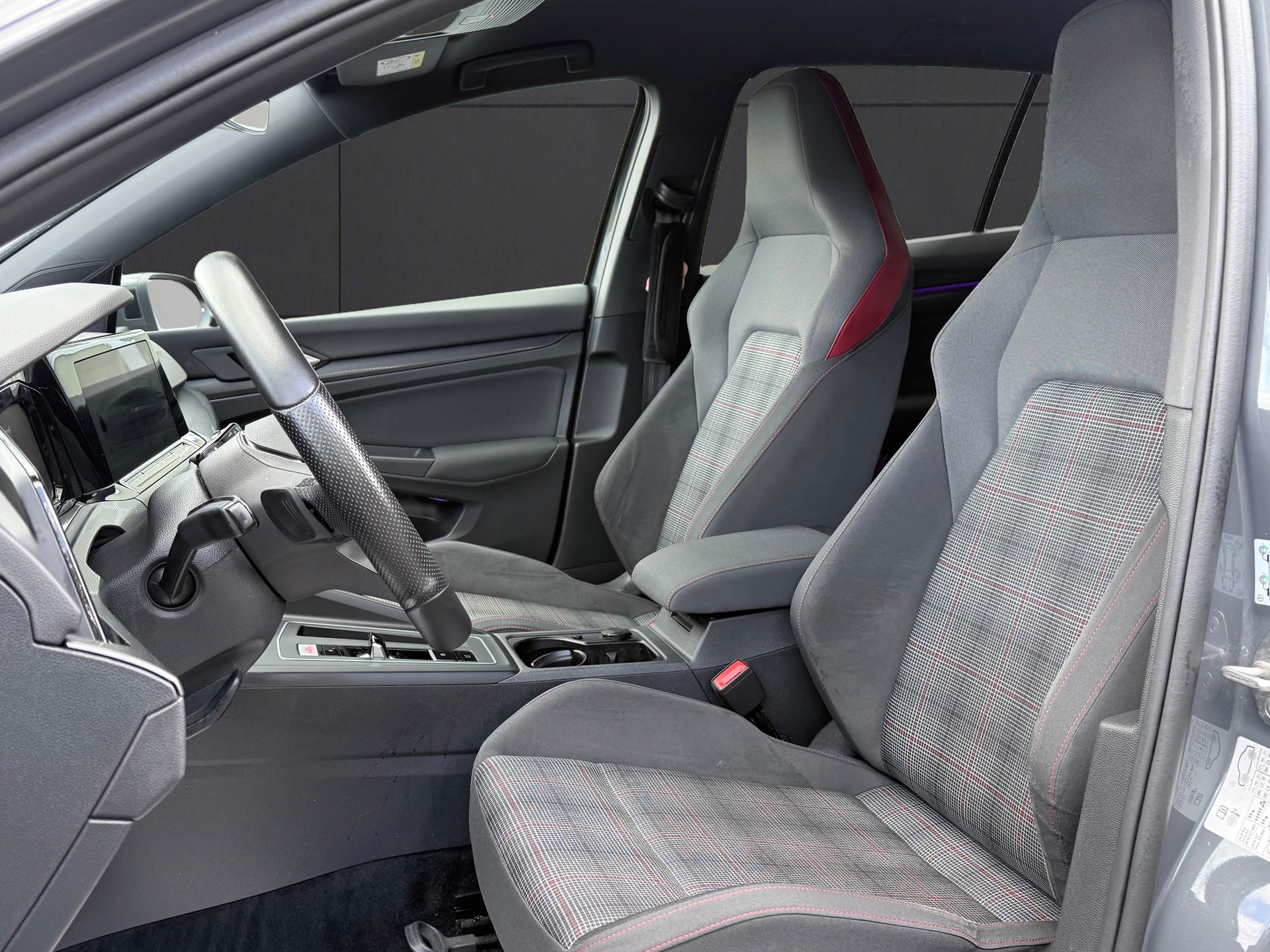 VW Golf 2.0 TSI GTI DSG-image-10