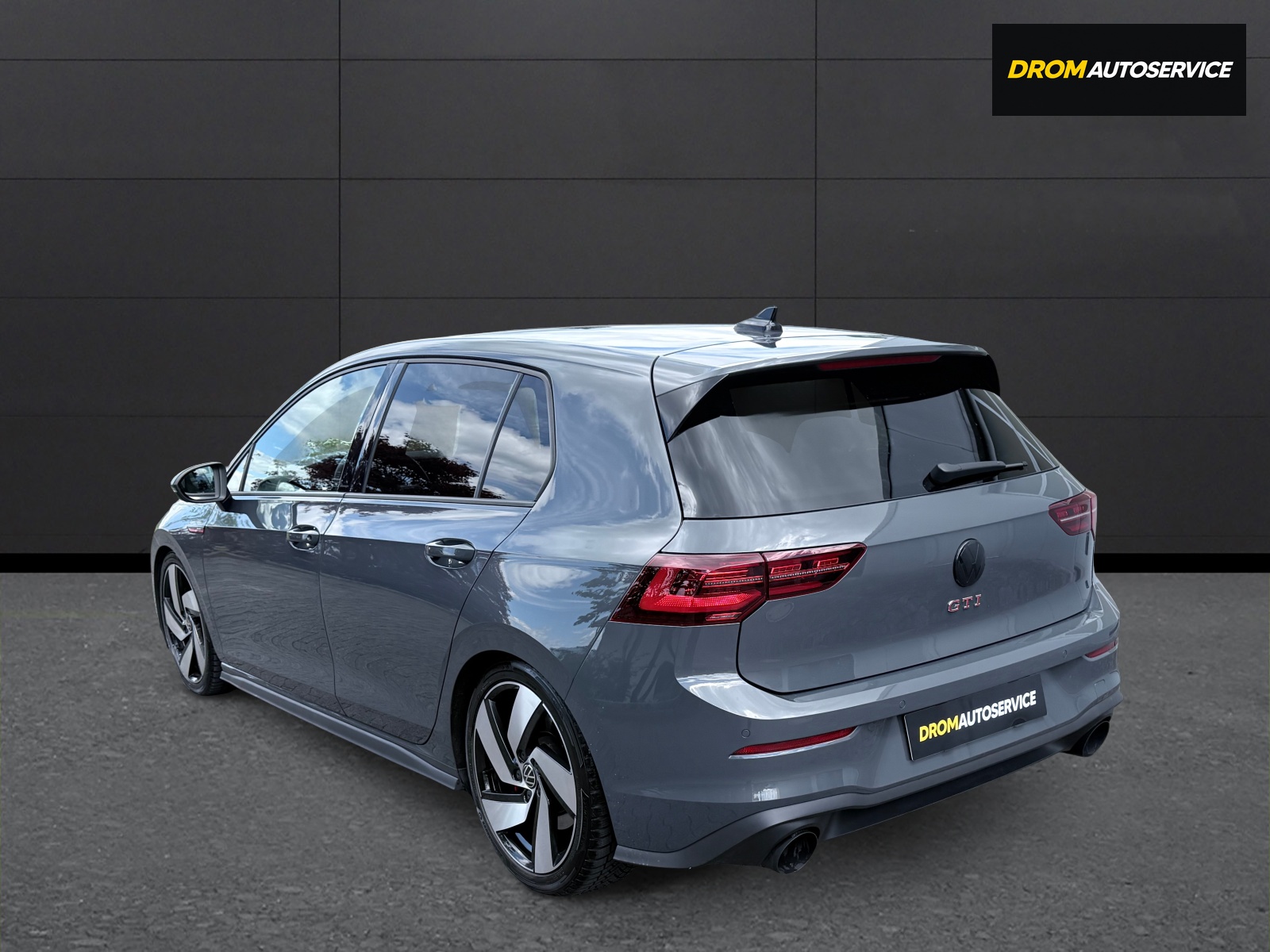 VW Golf 2.0 TSI GTI DSG-image-6