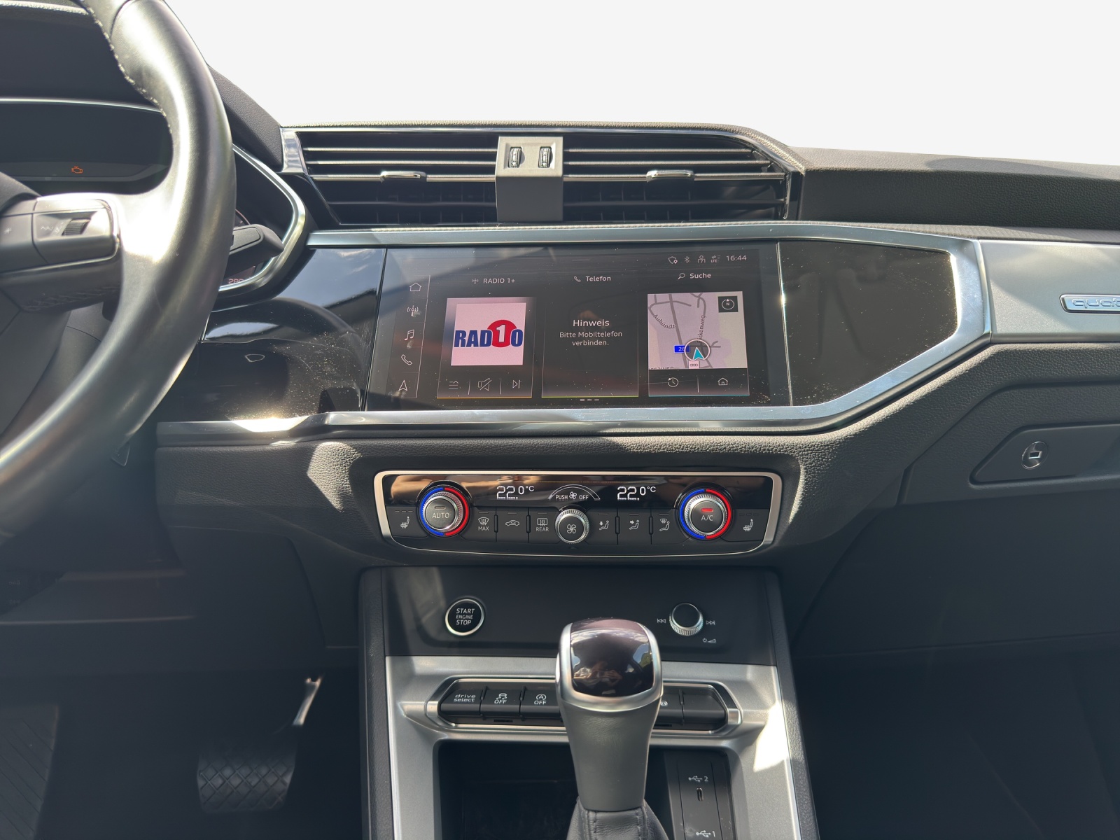 AUDI Q3 Sportback 40 TDI quattro S-tronic-image-10