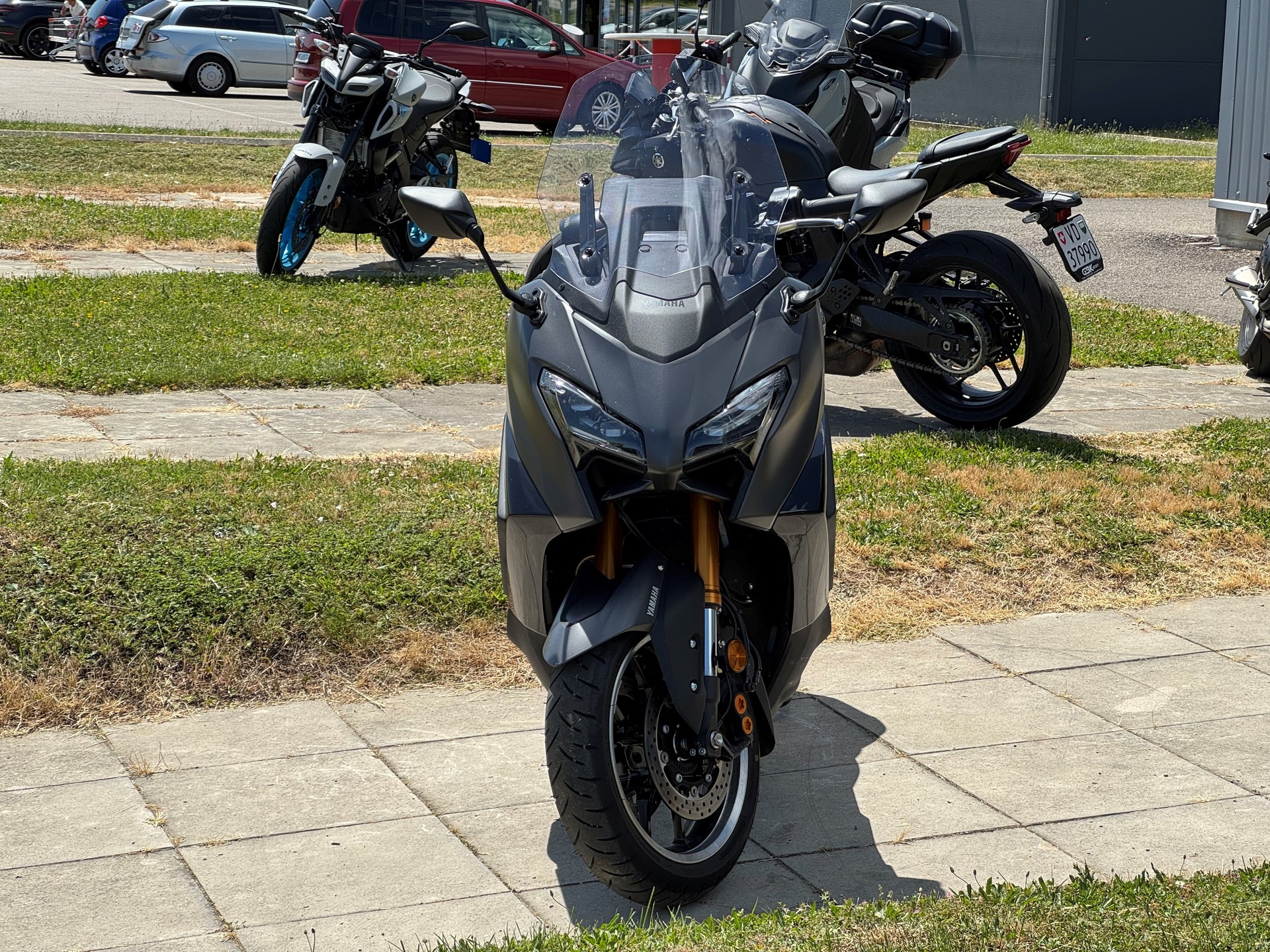 YAMAHA T-MAX Tech-Max XP 560-image-4
